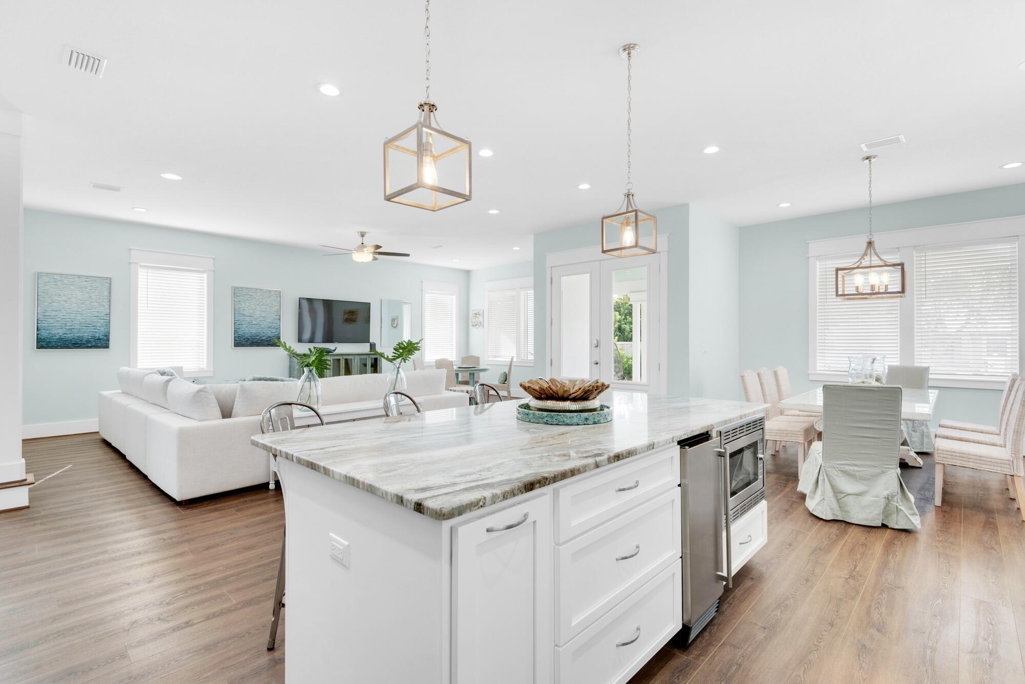 CRYSTAL BEACH - Residential