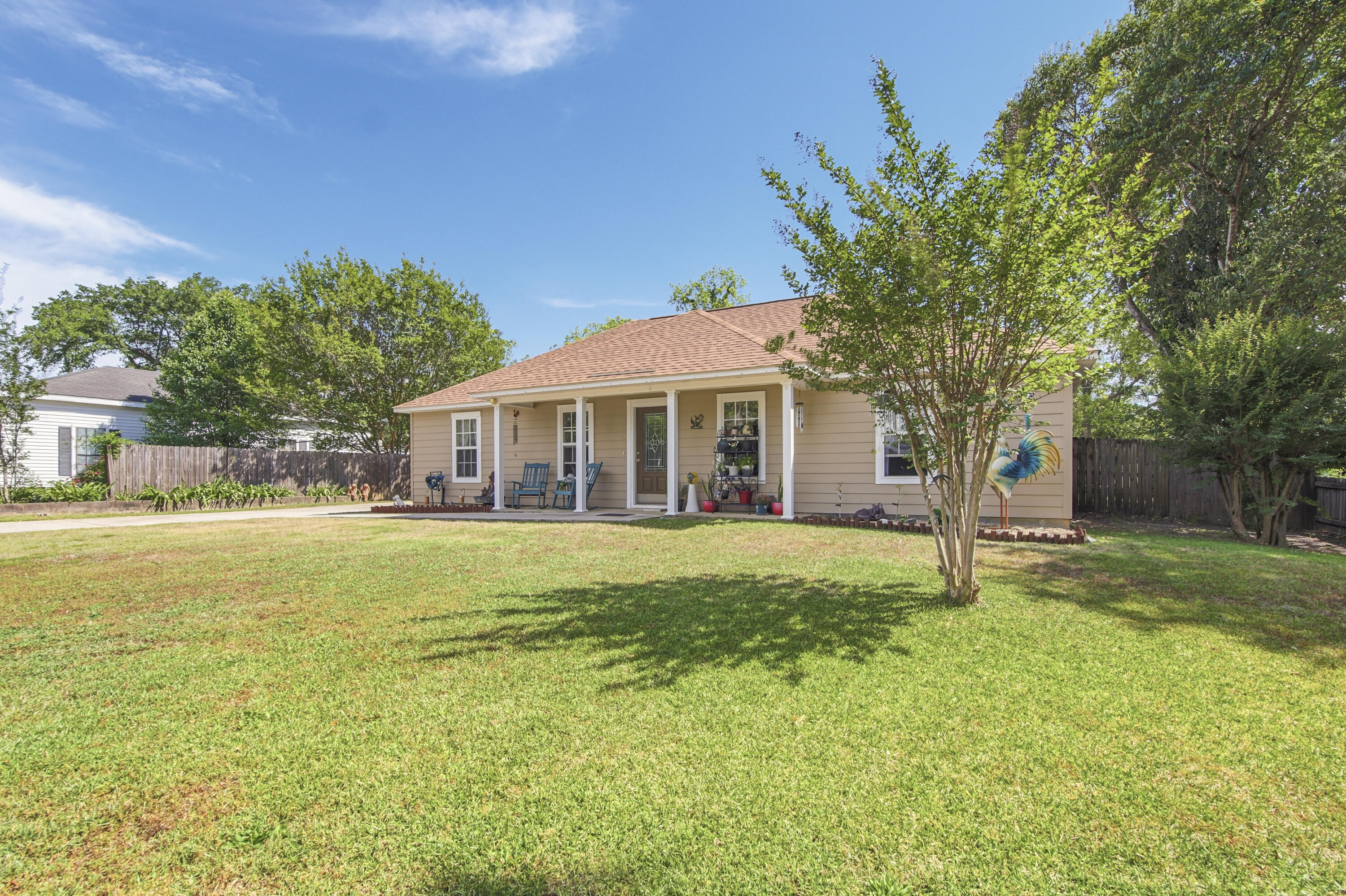 TOWN OF LOCKHART - Residential