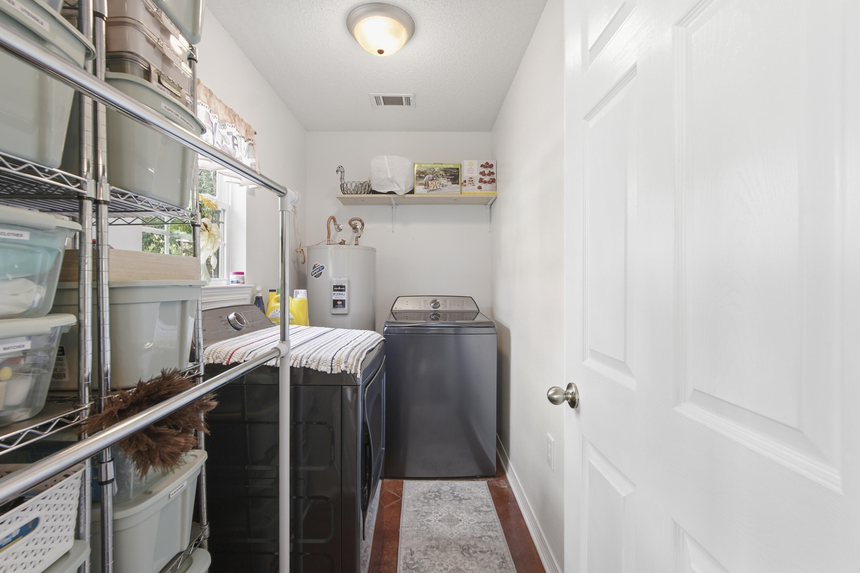 TOWN OF LOCKHART - Residential