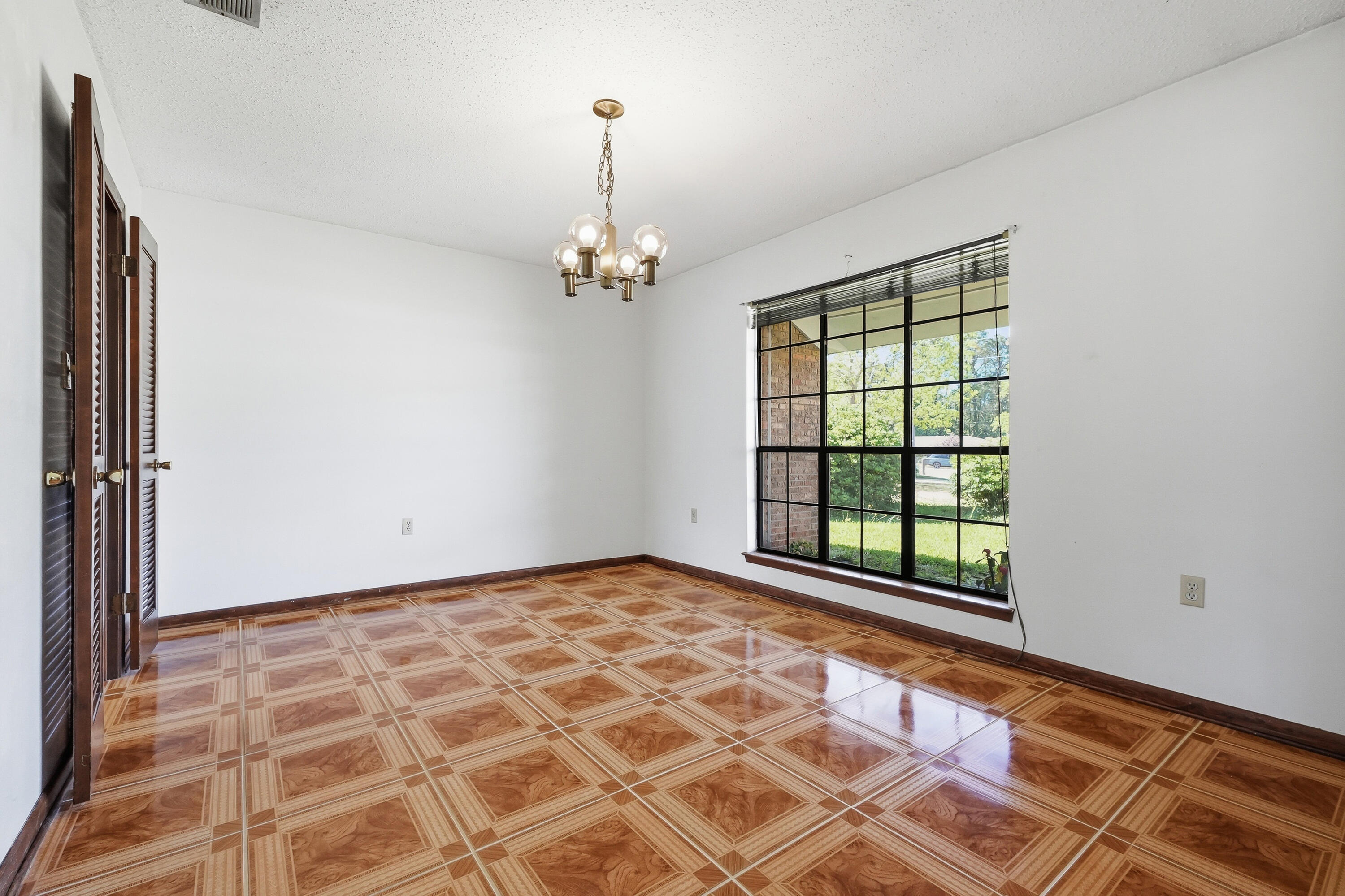 TANGLEWOOD S/D - Residential