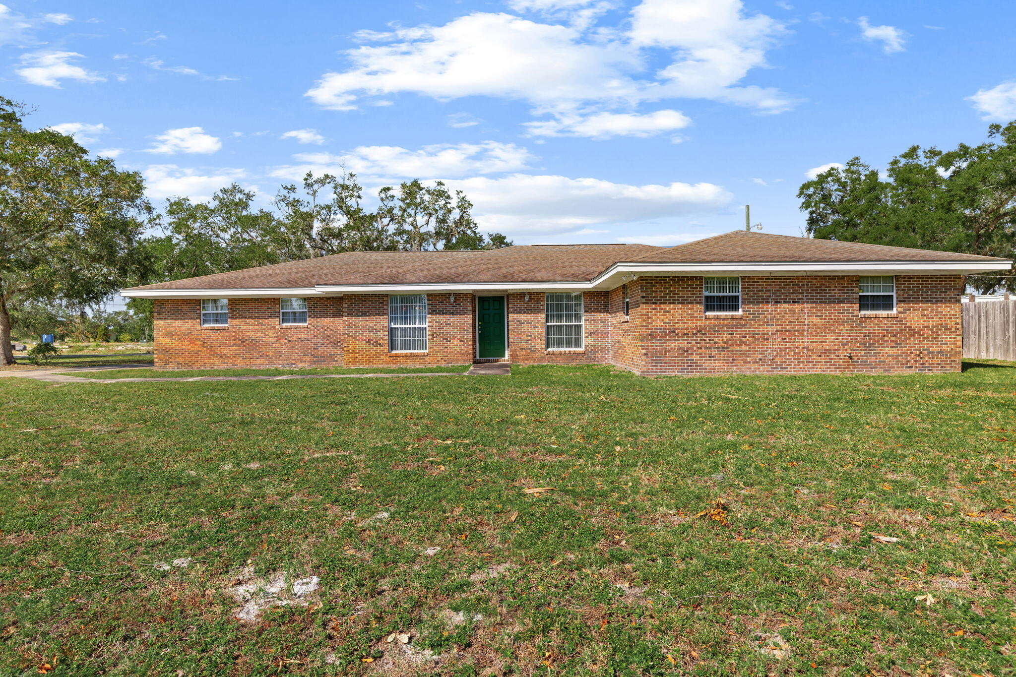 3002 Island View Circle