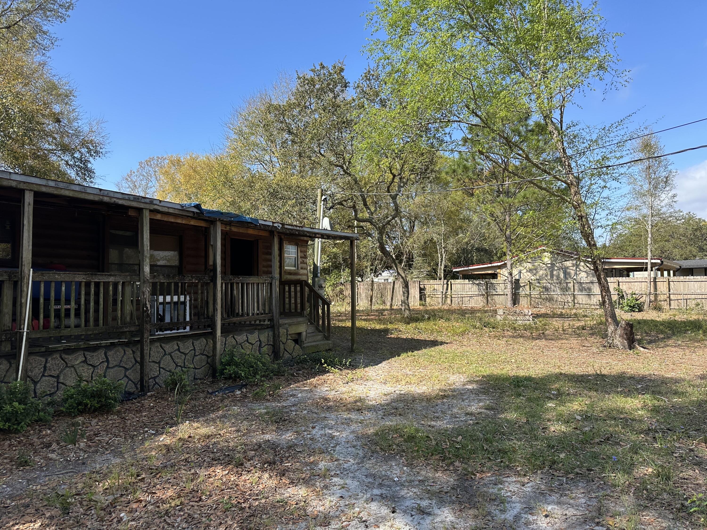 NAVARRE S/D 2ND ADDN - Residential