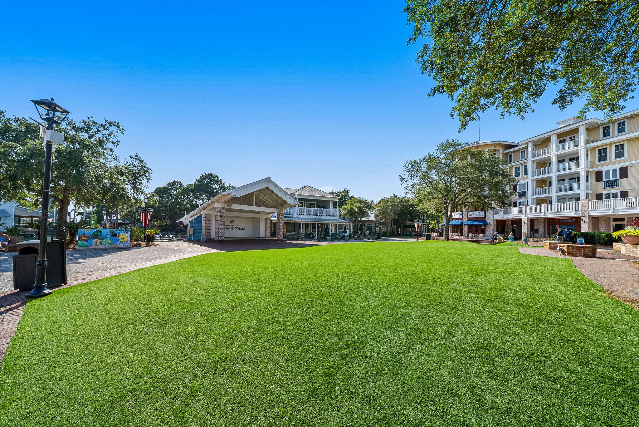 OBSERVATION POINT - Residential