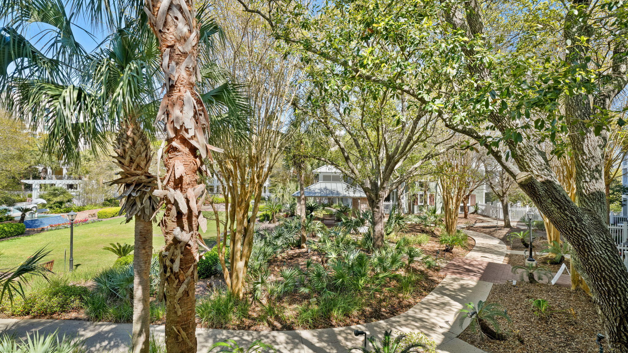 OBSERVATION POINT - Residential