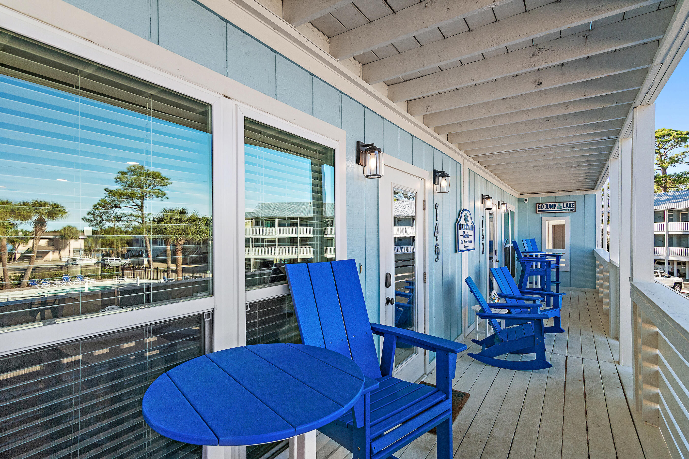 PIRATES COVE - Residential