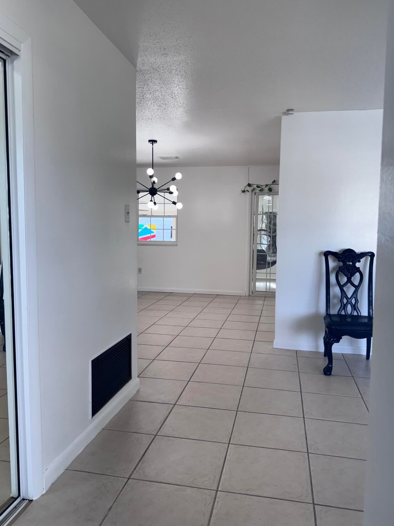 210 NW Wright Parkway