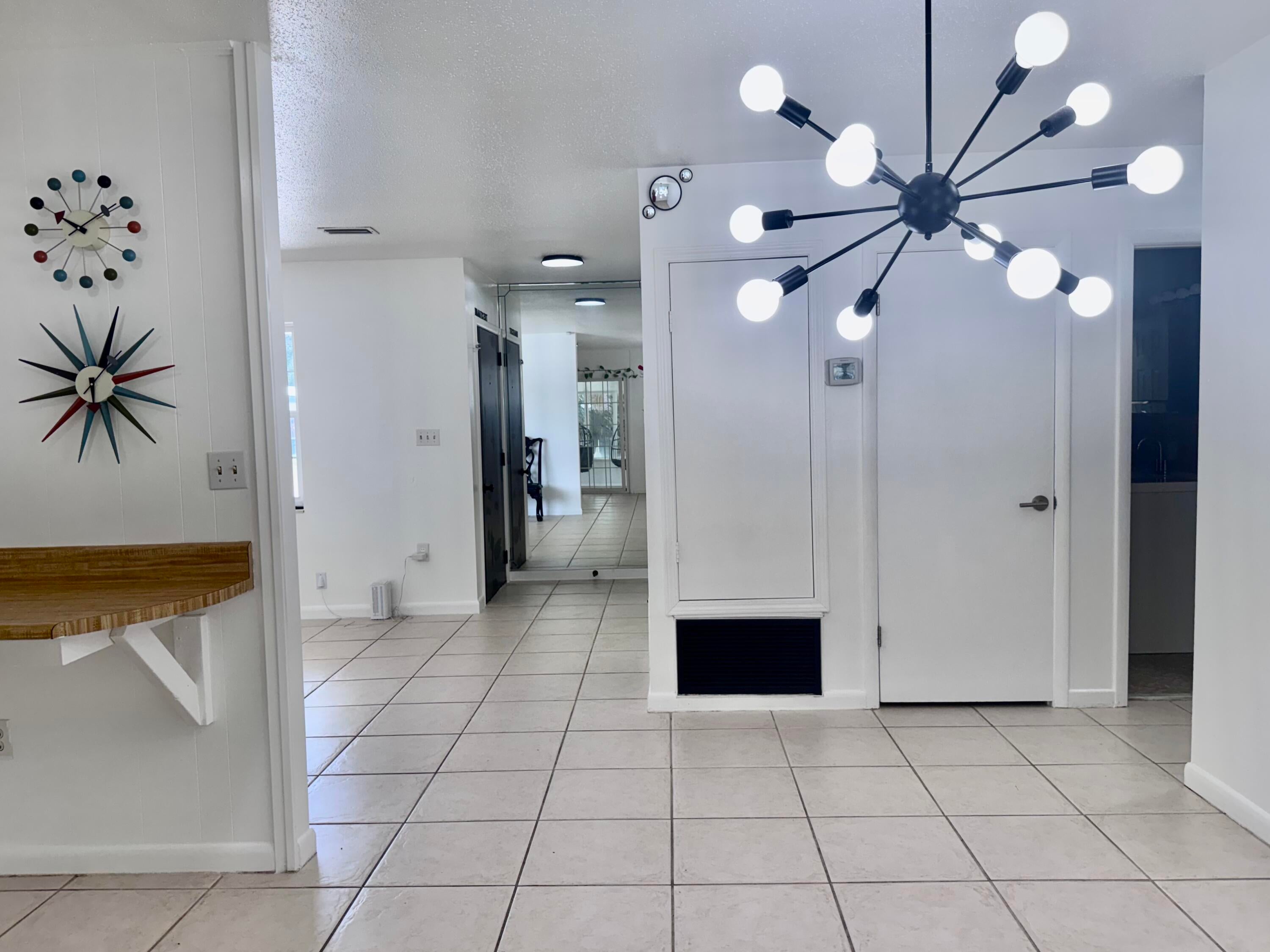 210 NW Wright Parkway