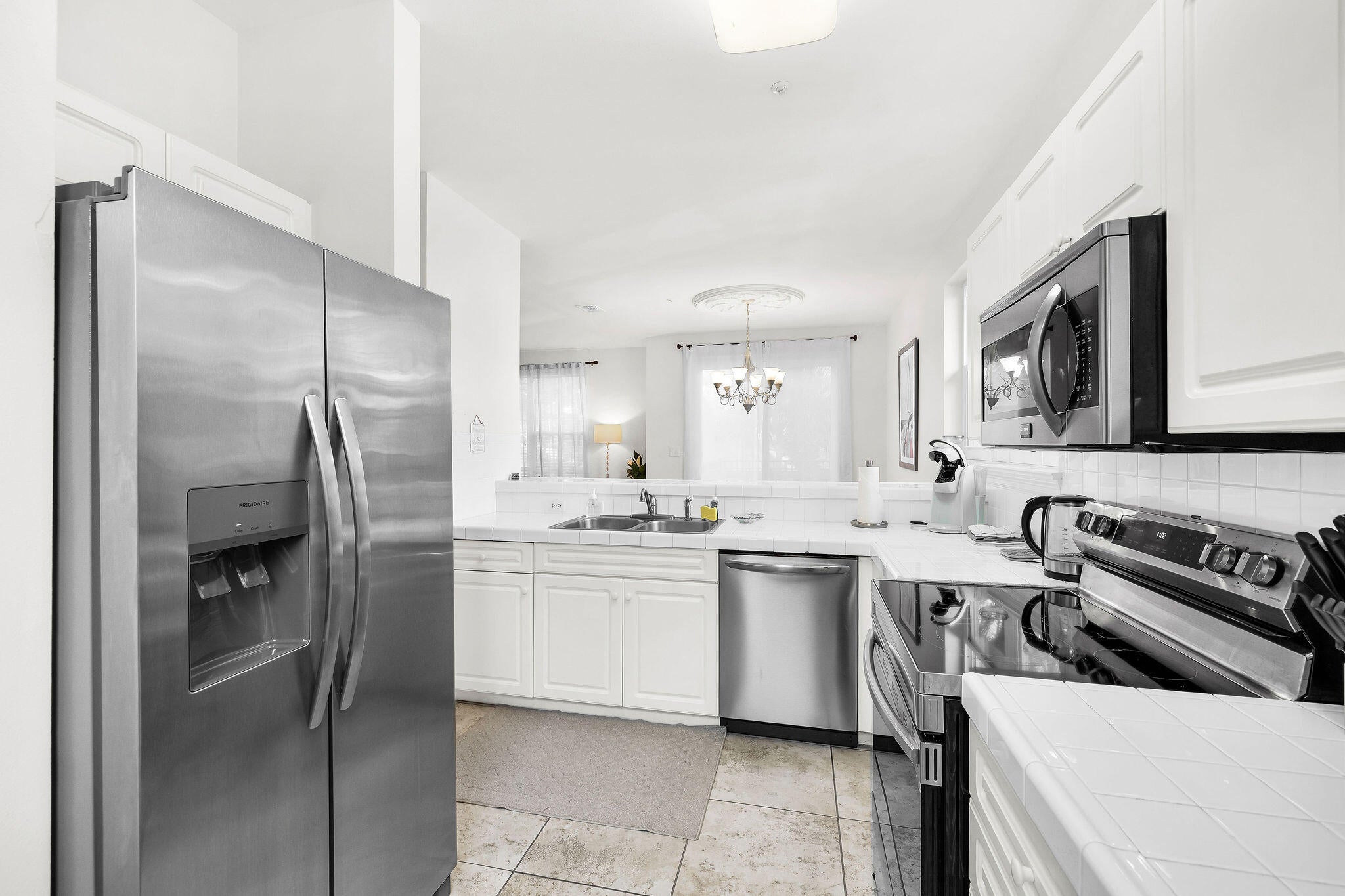 8537 Turnberry Court 8537