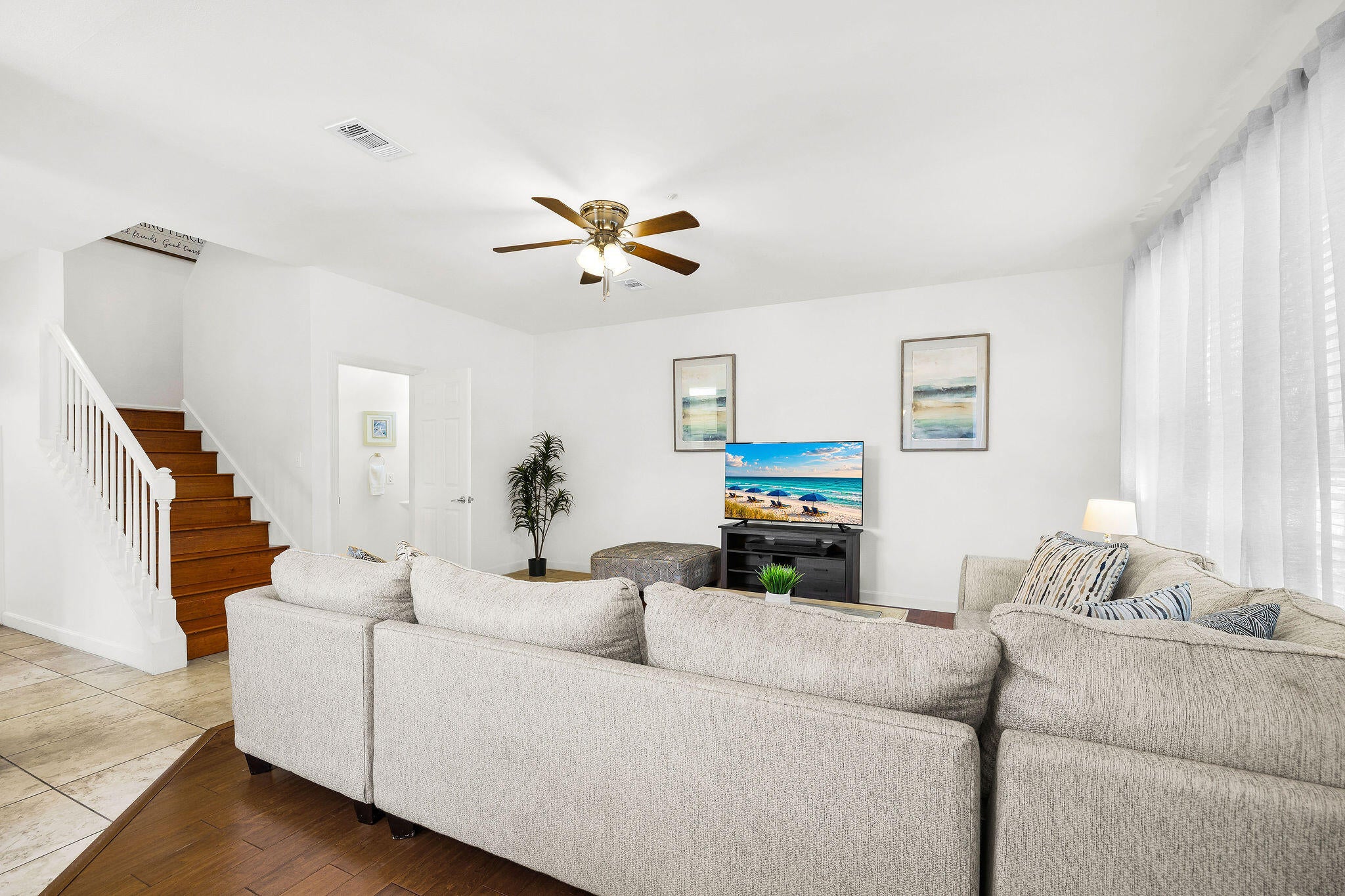 8537 Turnberry Court 8537