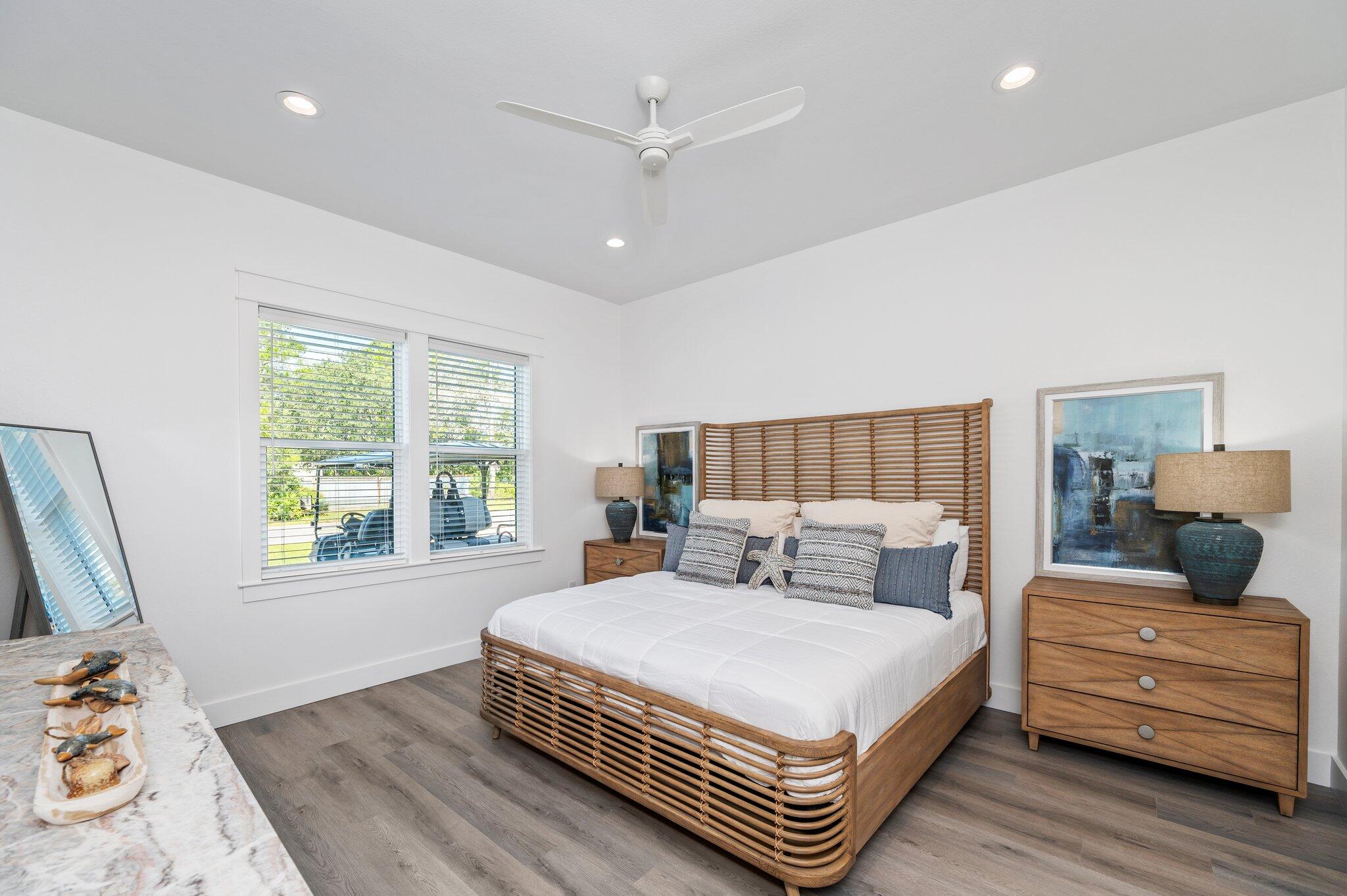 EASTERN LAKE S/D - Residential