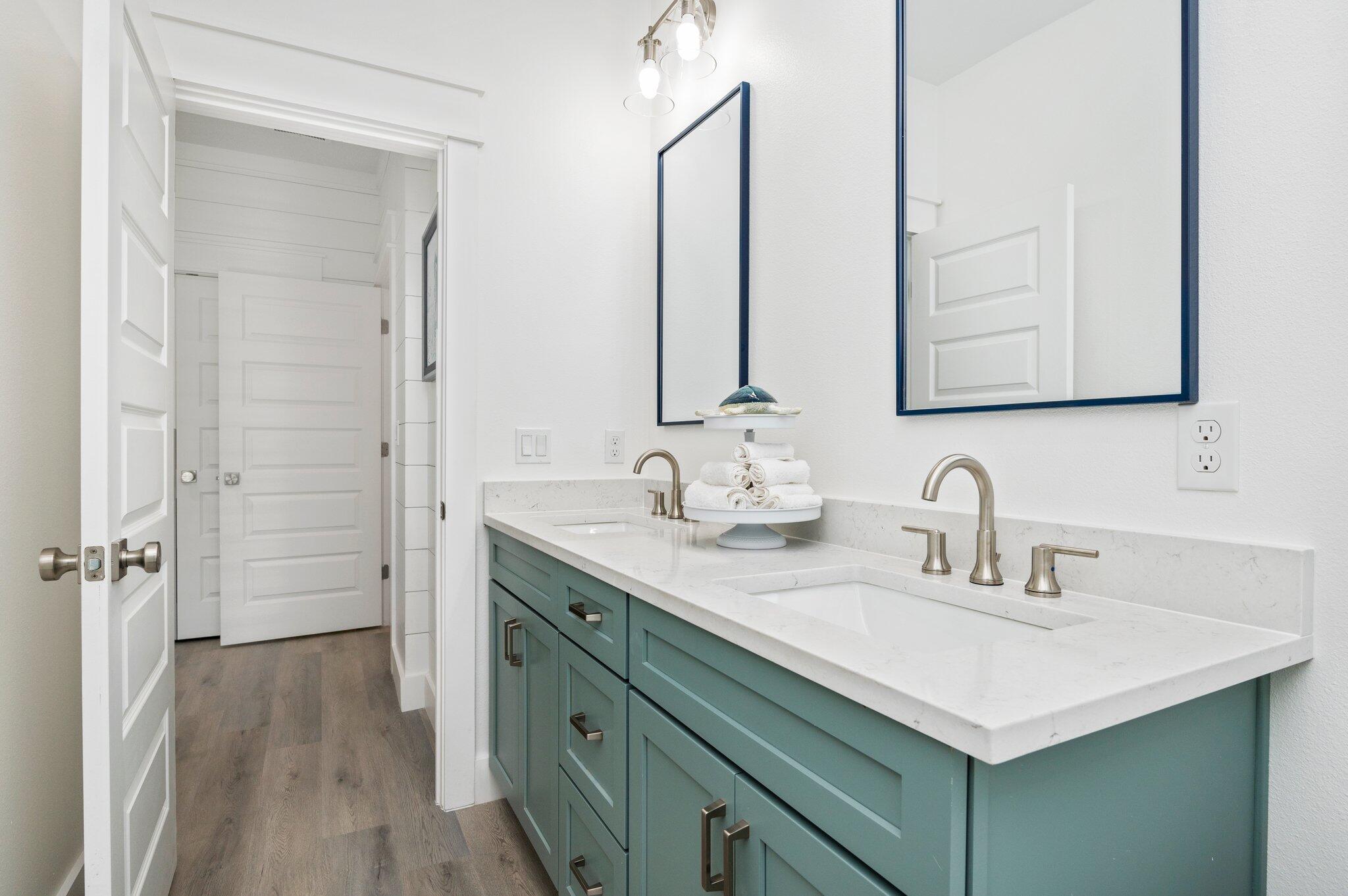 EASTERN LAKE S/D - Residential