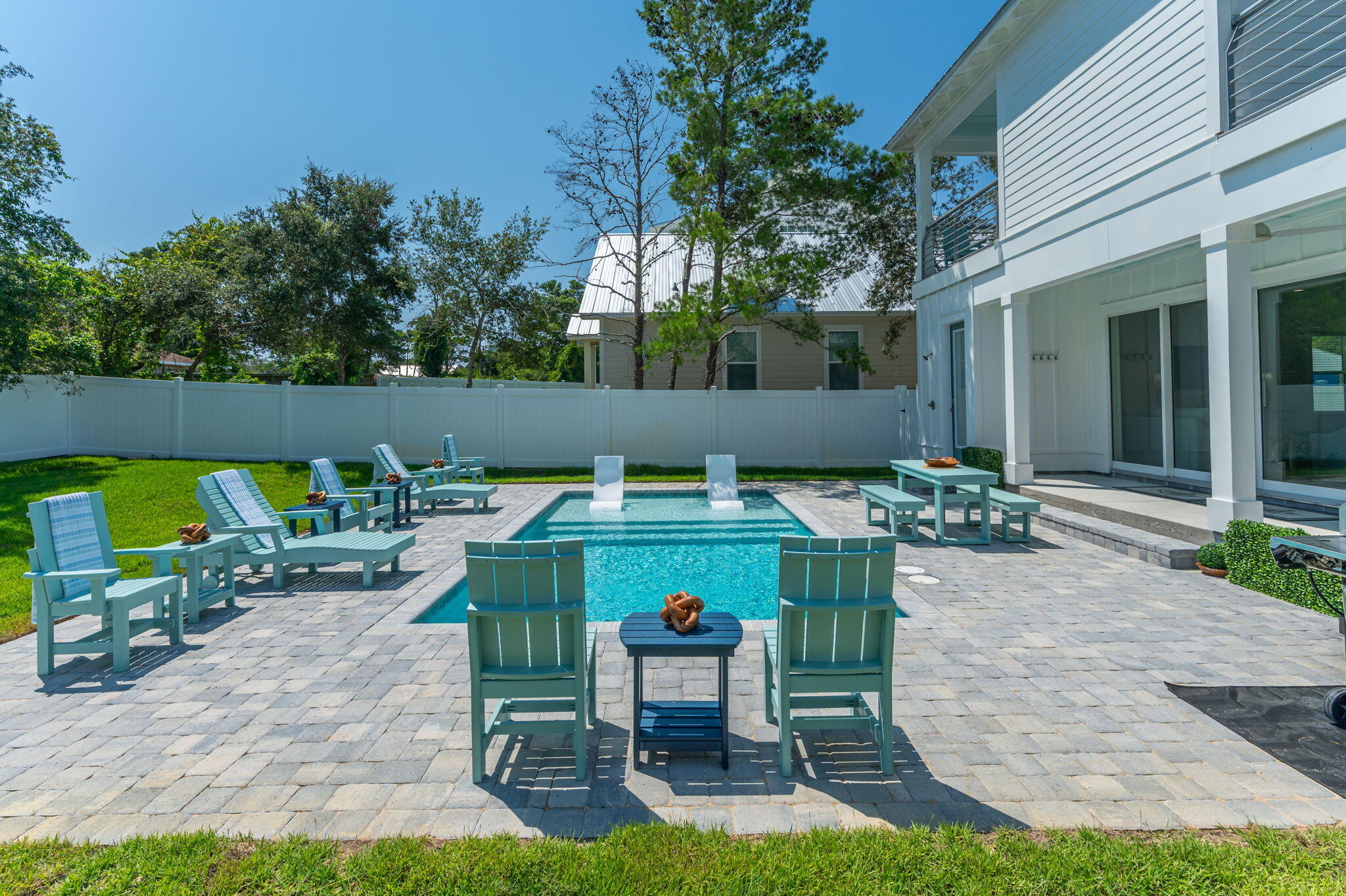 EASTERN LAKE S/D - Residential