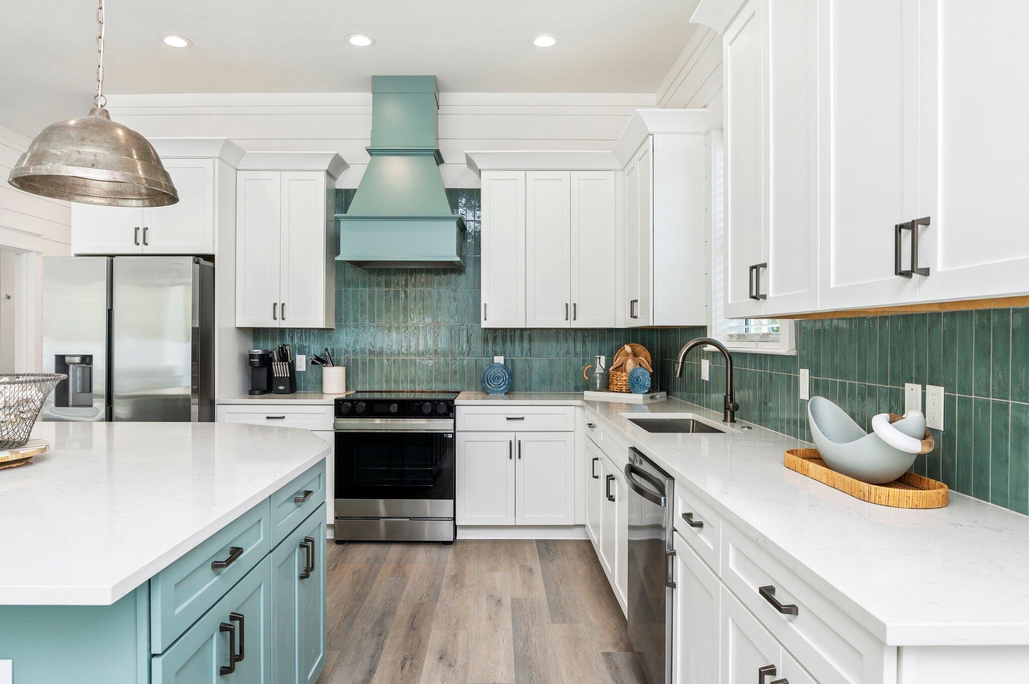 EASTERN LAKE S/D - Residential