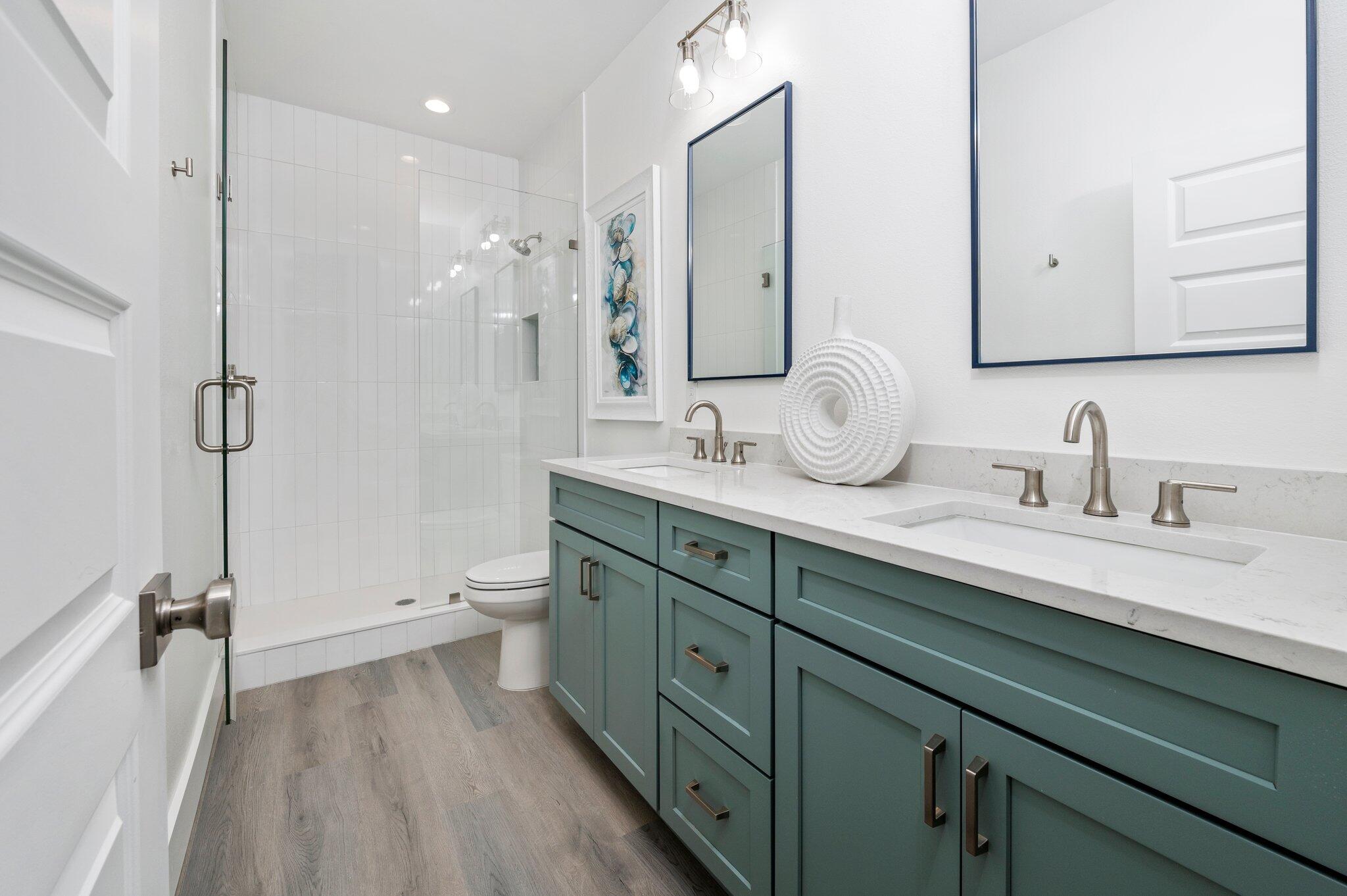 EASTERN LAKE S/D - Residential