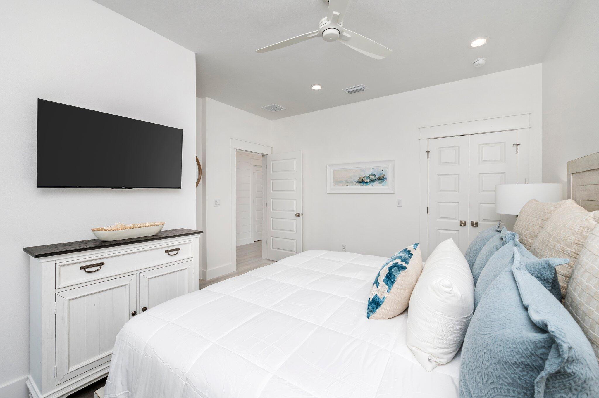 EASTERN LAKE S/D - Residential