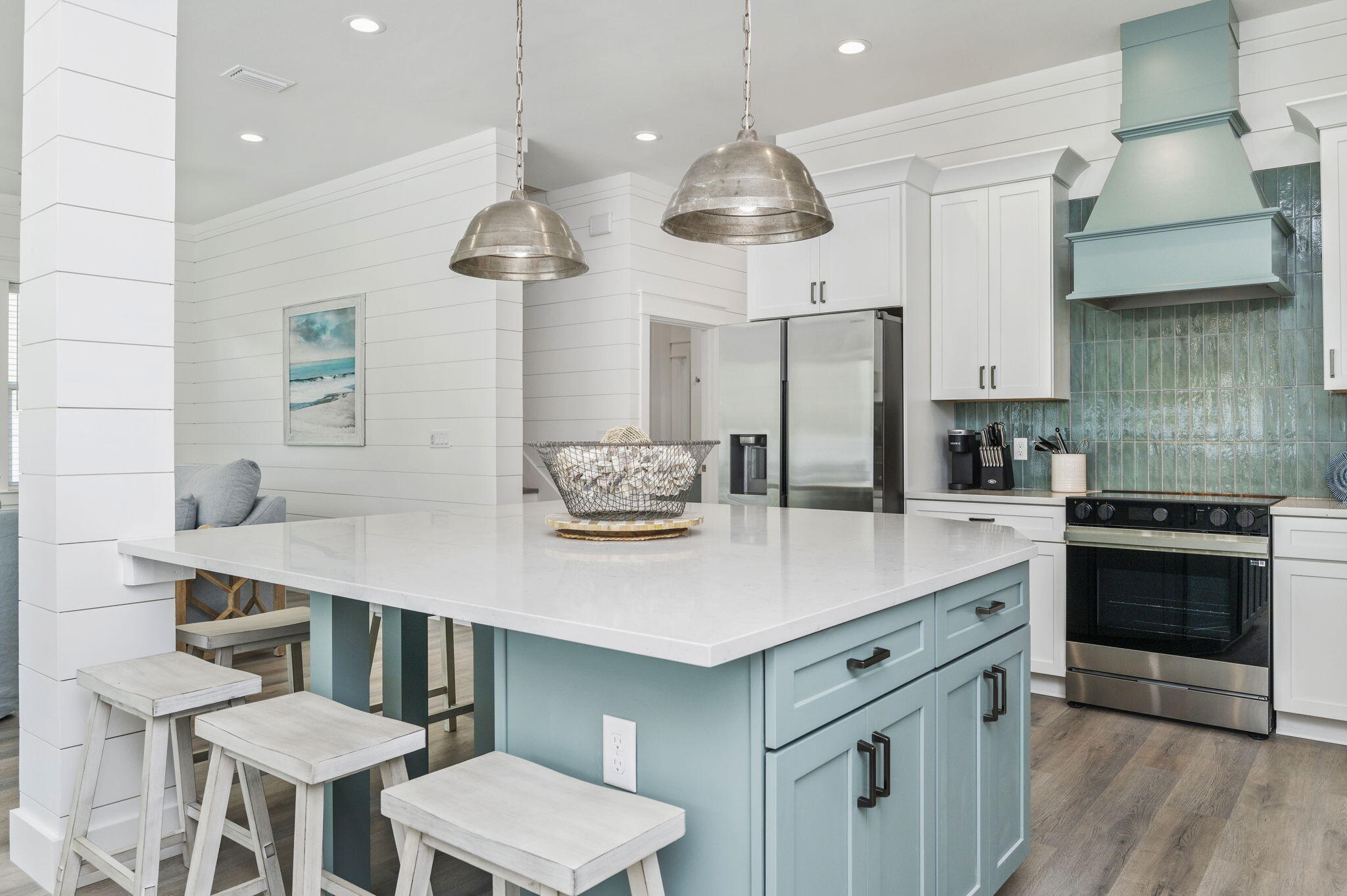 EASTERN LAKE S/D - Residential