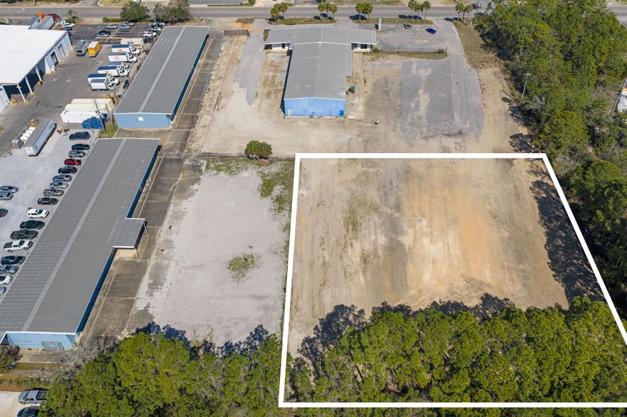 Now available for Direct Lease is a 1-acre parcel located on the site of 702 Anchors Street NW in Fort Walton Beach. Positioned within an established commercial corridor just off Beal Parkway, this parcel offers strong visibility, easy access, and proximity to a mix of industrial, service, and retail users. The site provides ample room for build-to-suit opportunities, outdoor storage, fleet parking, or a small commercial building, depending on tenant needs.