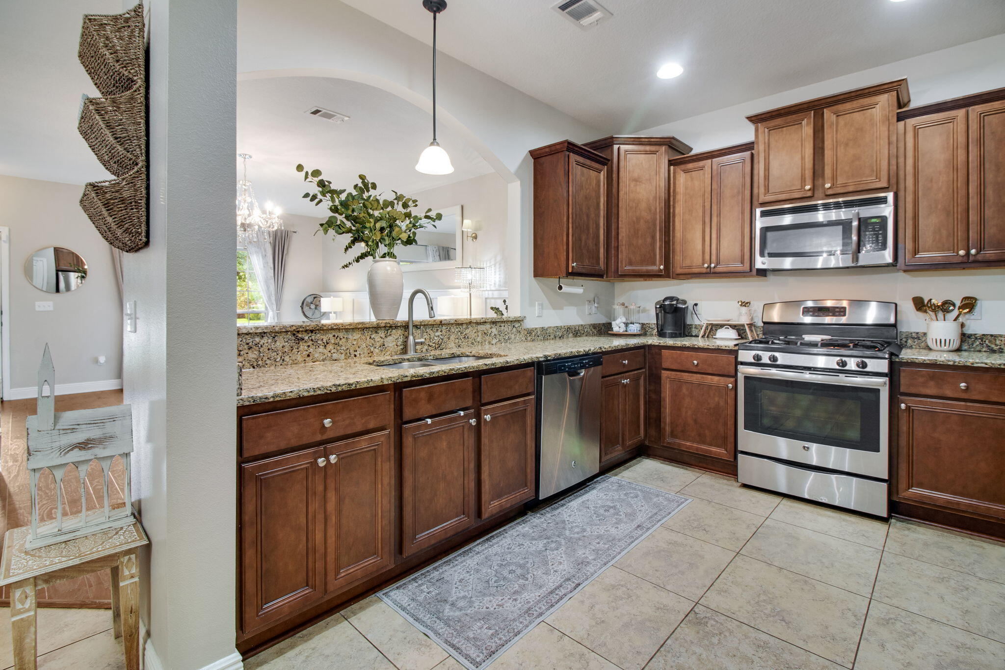 WHISPERS AT HAMMOCK BAY - Residential