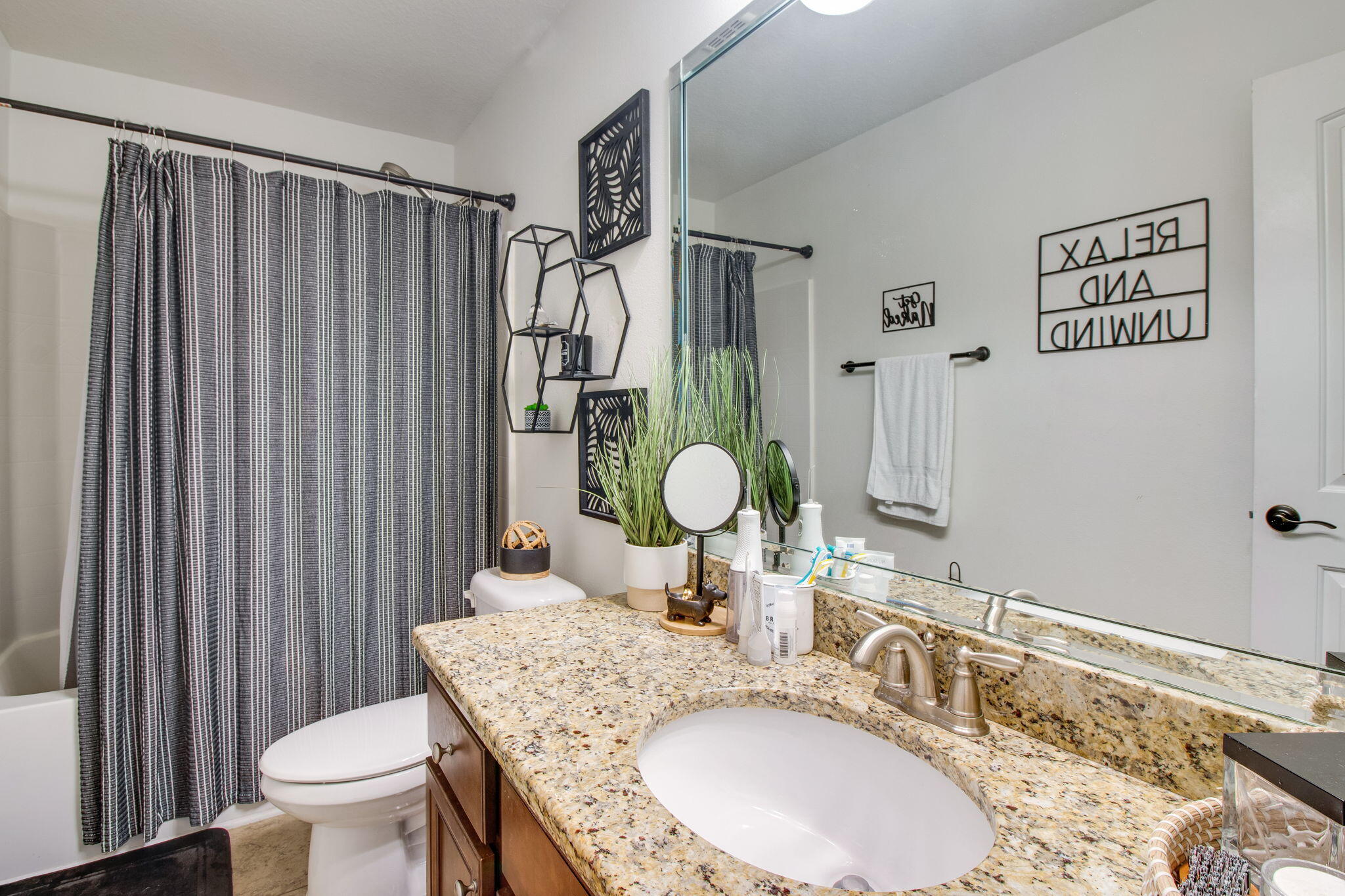 WHISPERS AT HAMMOCK BAY - Residential