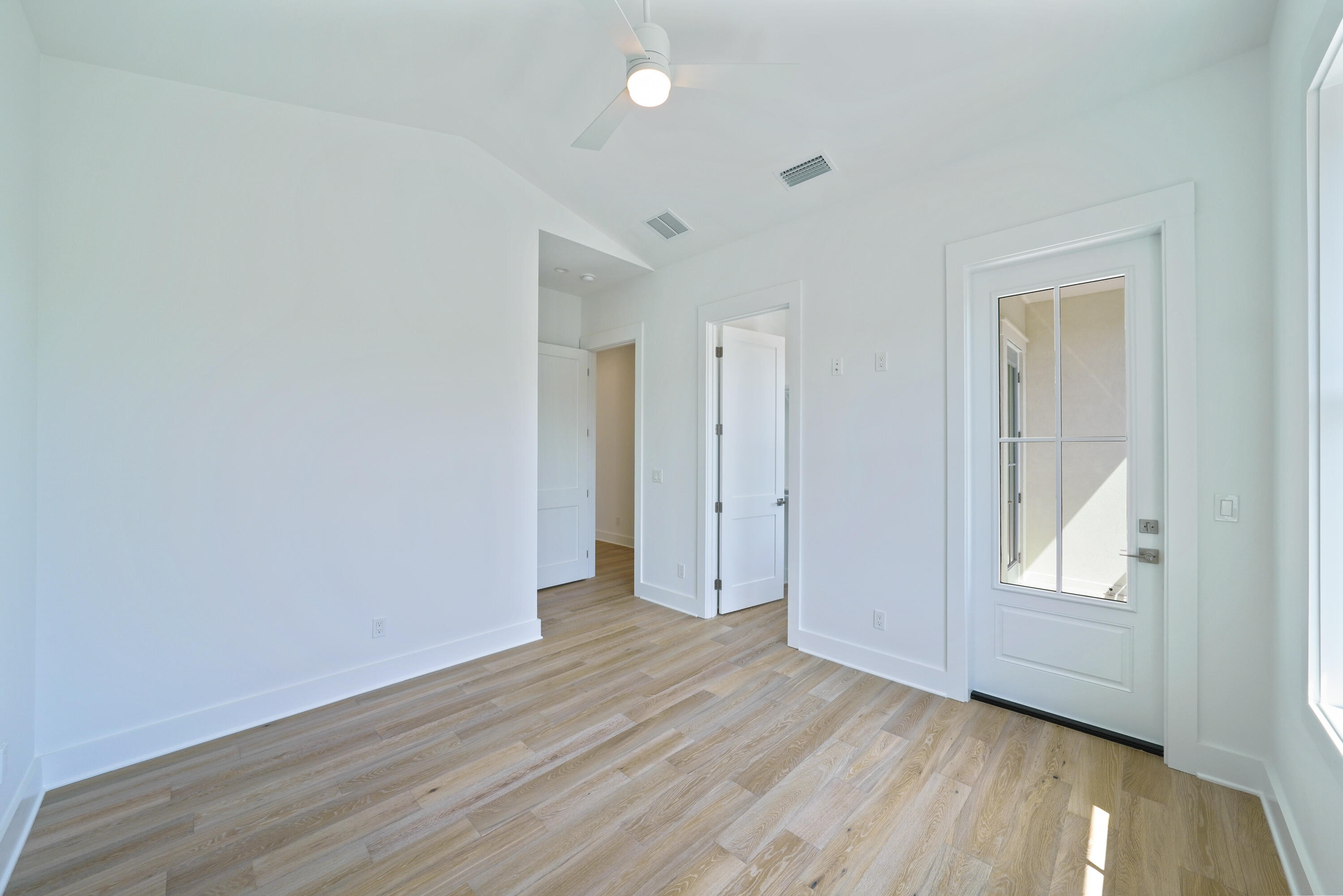 CALUSA BAY S/D - Residential