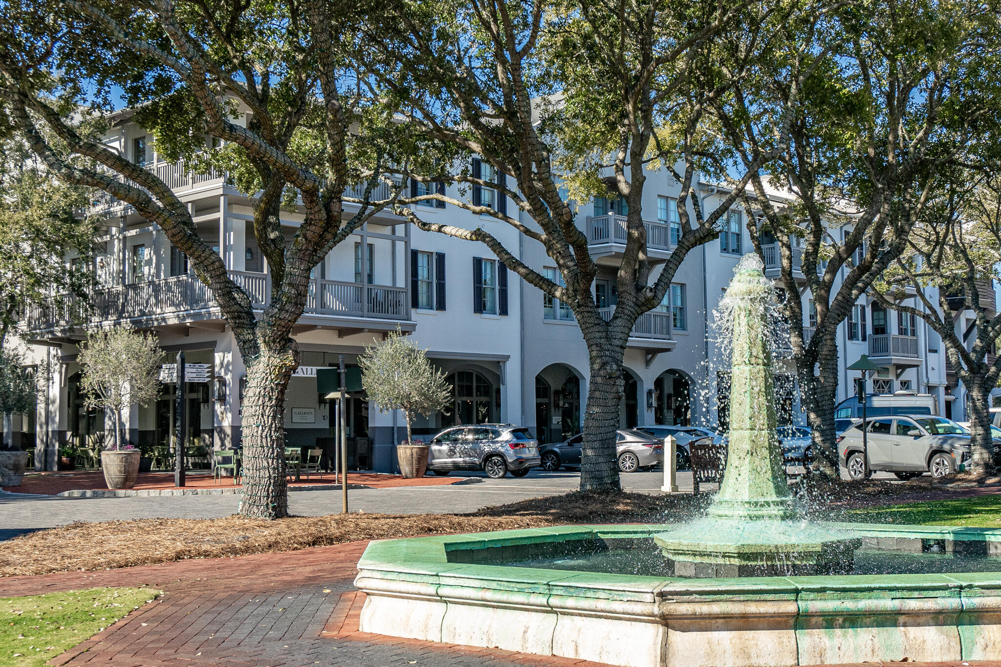 ROSEMARY BEACH
The Lofts West at Barrett Square - Residential