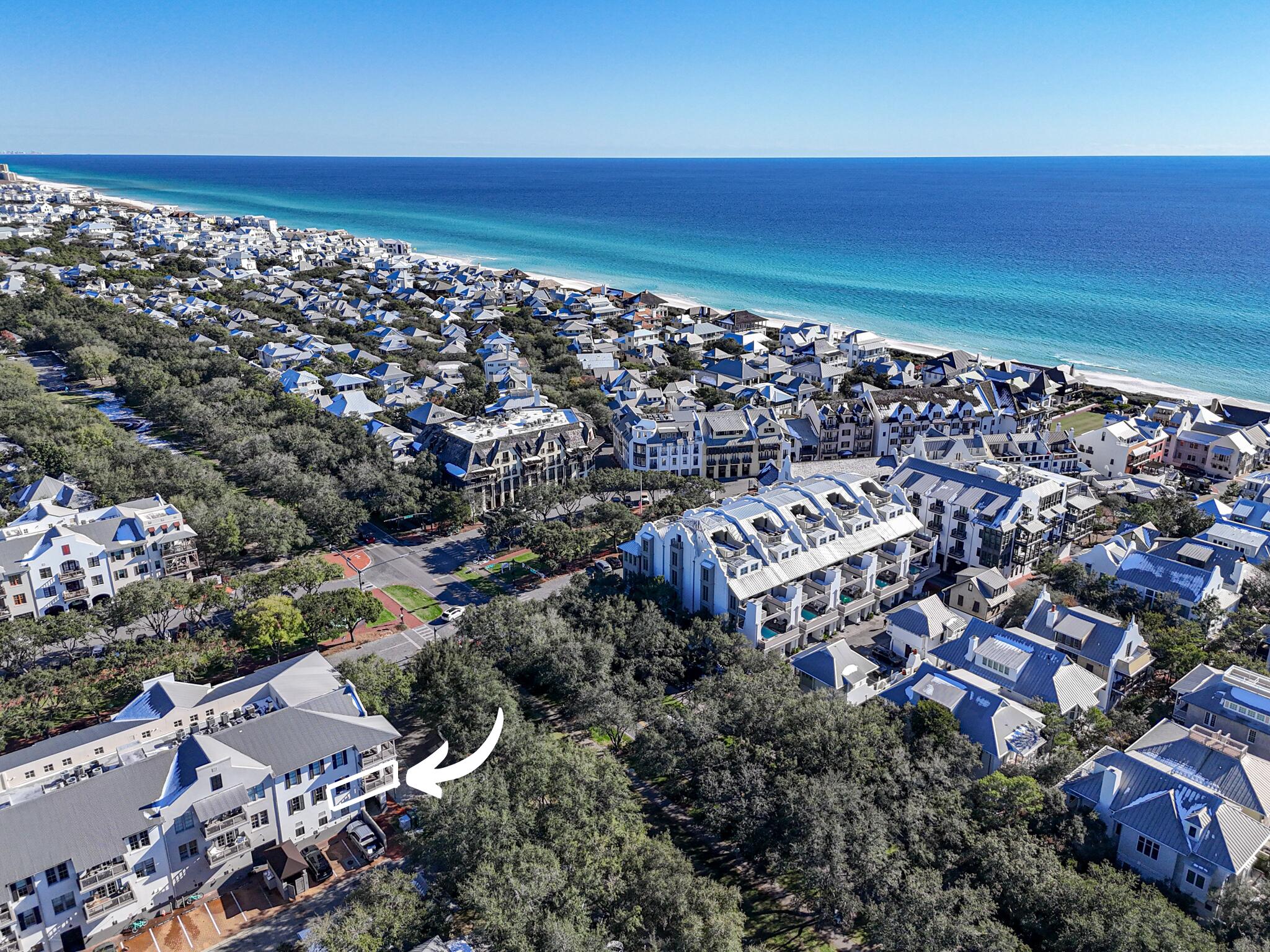 ROSEMARY BEACH
The Lofts West at Barrett Square - Residential