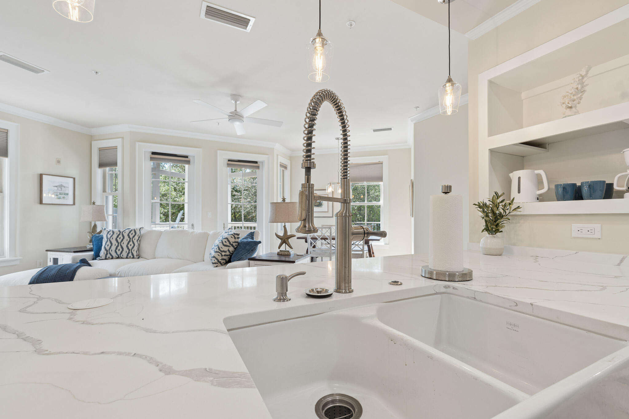 ROSEMARY BEACH
The Lofts West at Barrett Square - Residential