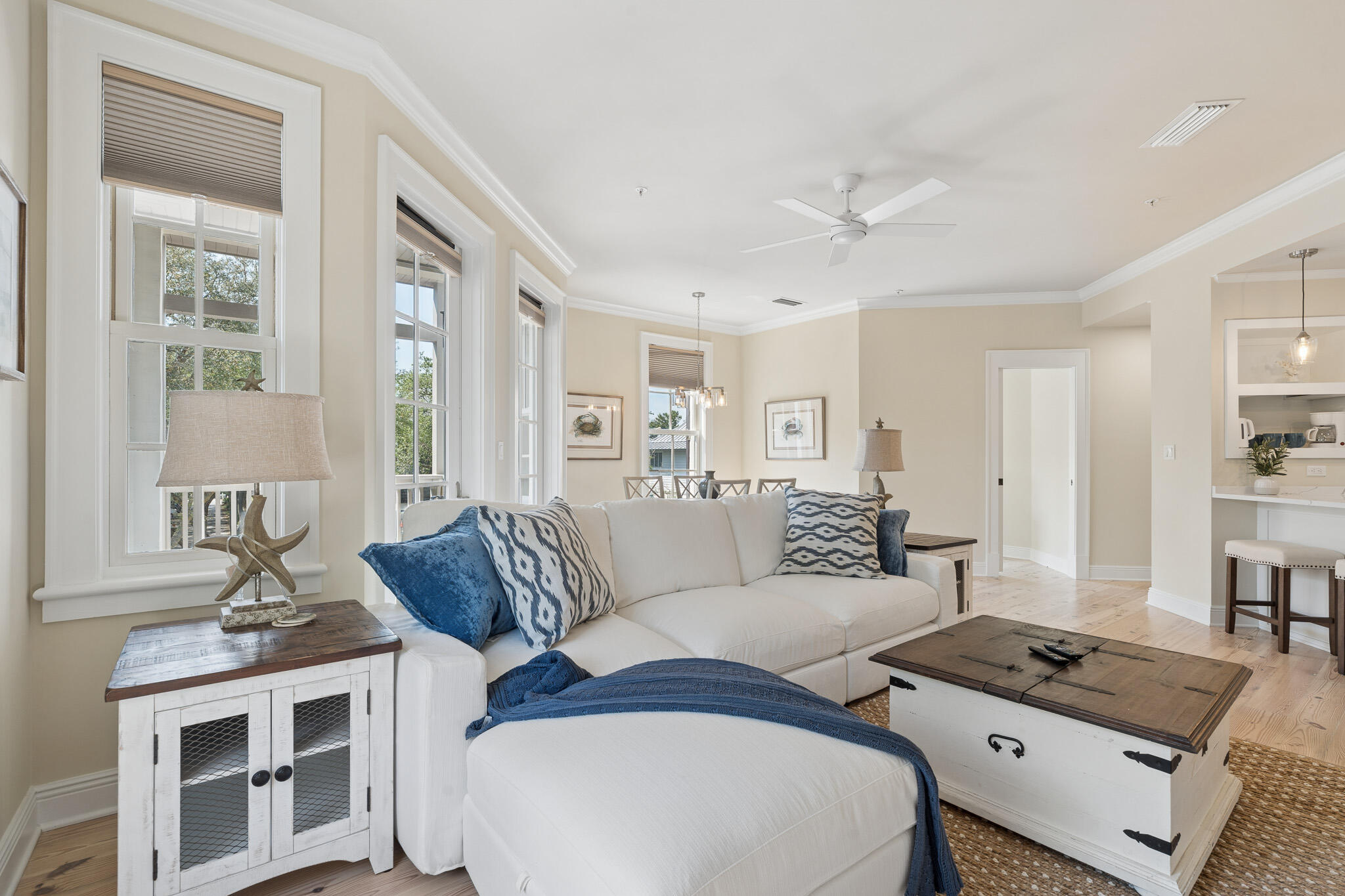 ROSEMARY BEACH
The Lofts West at Barrett Square - Residential