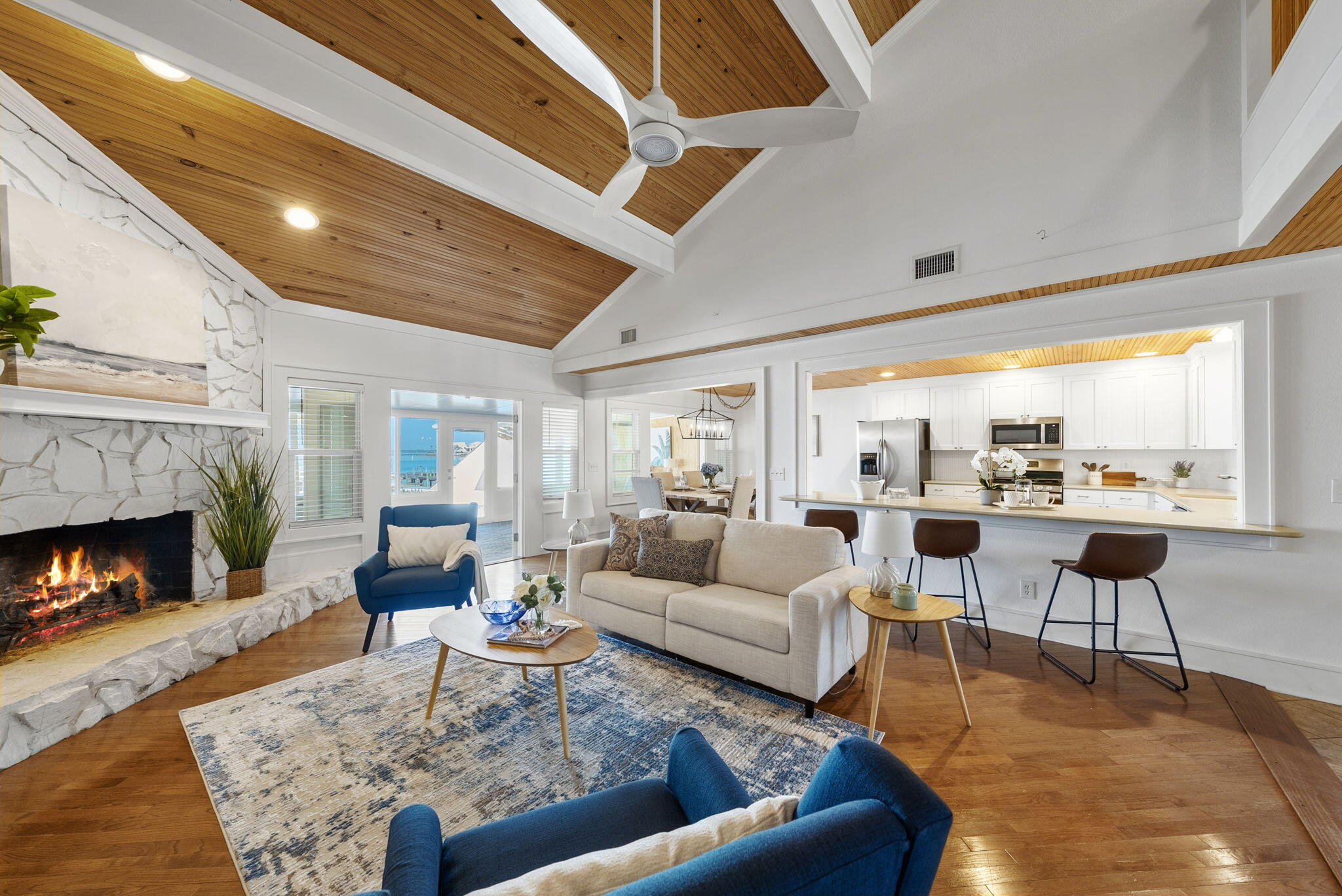 VENETIAN VILLA - Residential