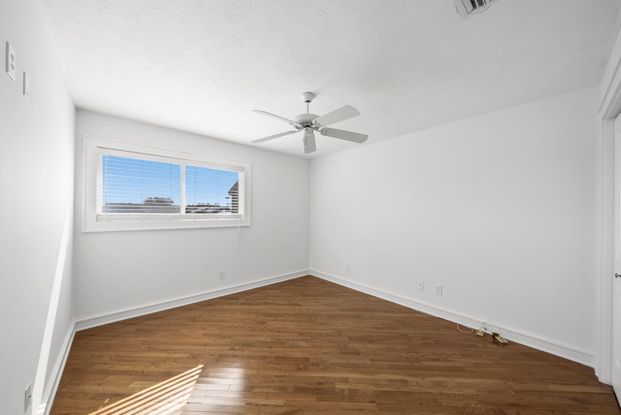 VENETIAN VILLA - Residential