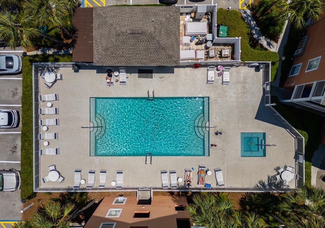 GULFVIEW 2 CONDO PH 2 - Residential