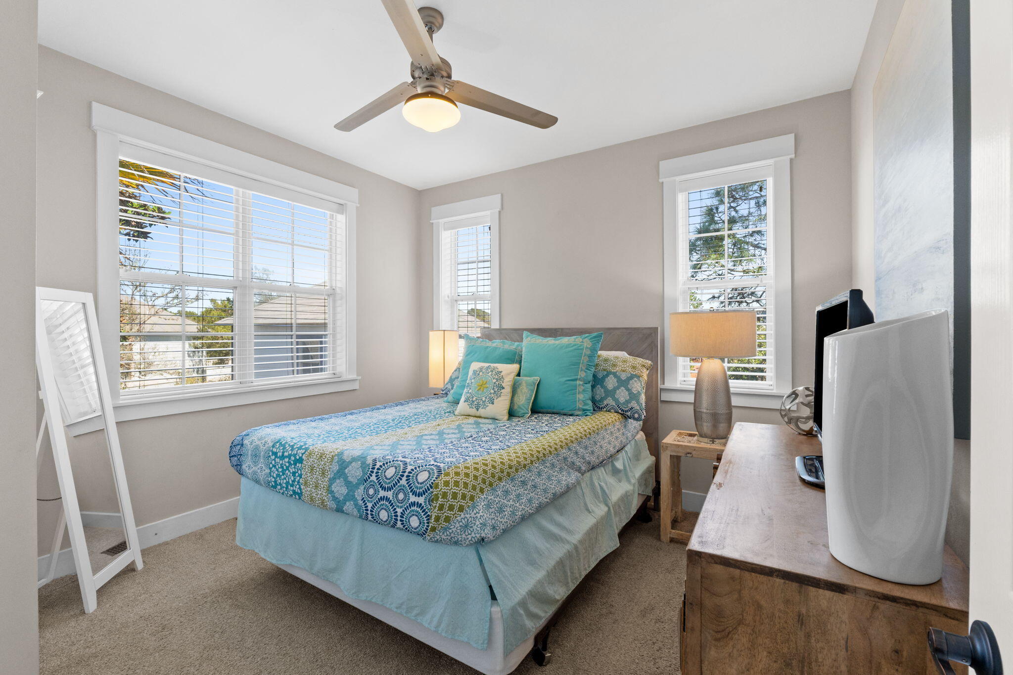 ARCADIA PLACE - Residential