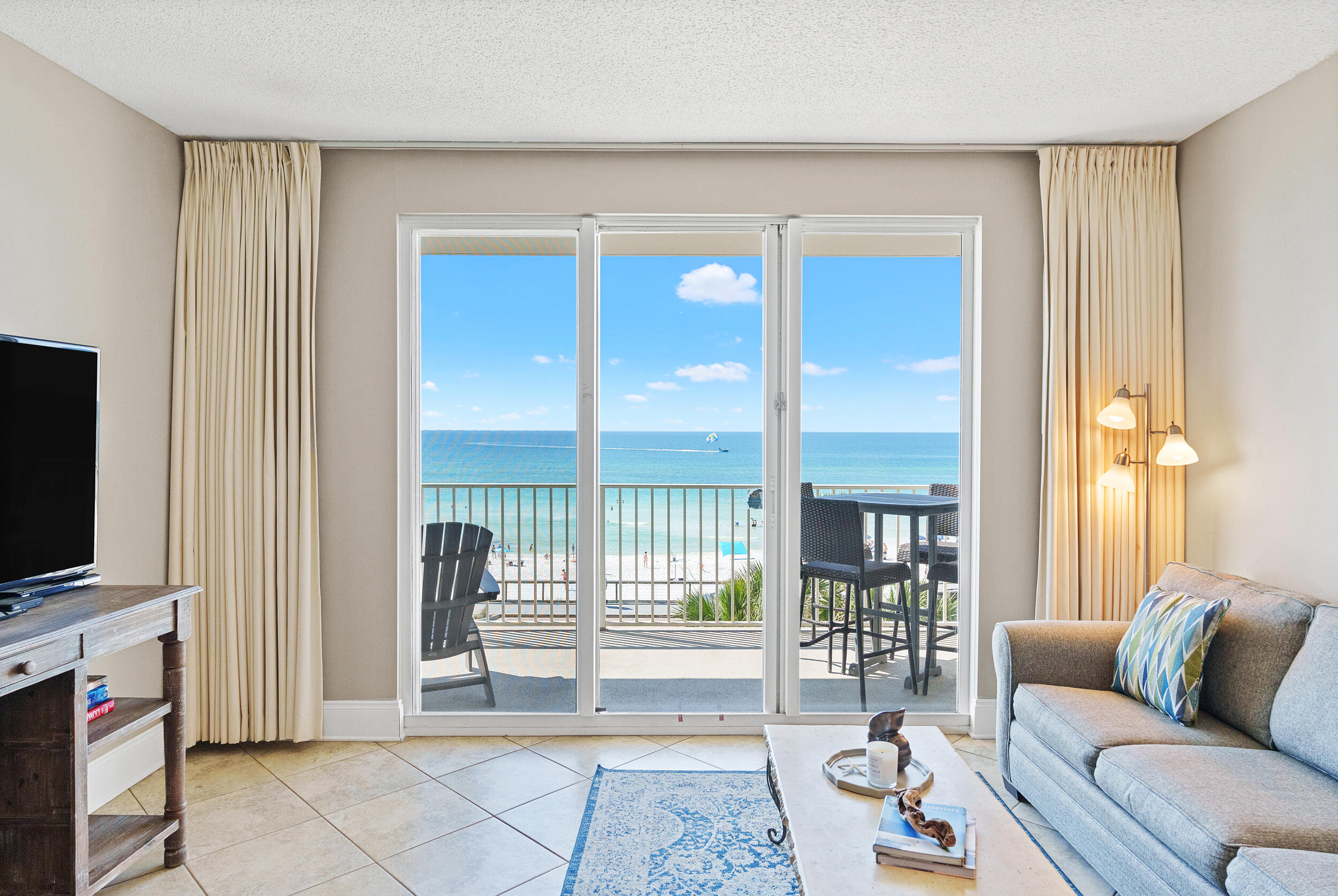 MAJESTIC SUN - Residential