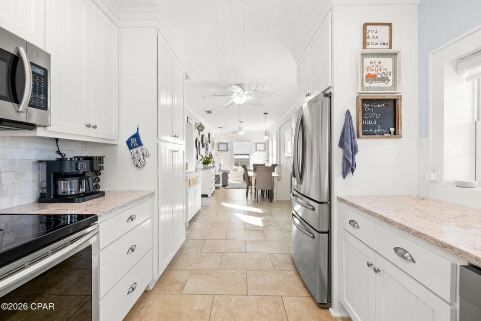 LAGUNA BEACH ESTATES 7TH ADDN - Residential