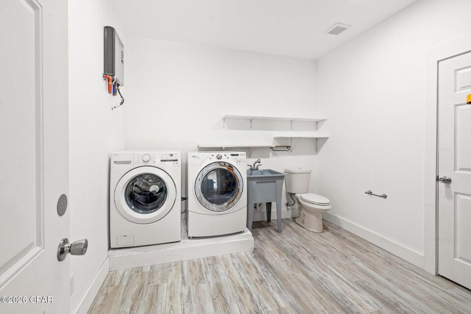 LAGUNA BEACH ESTATES 7TH ADDN - Residential