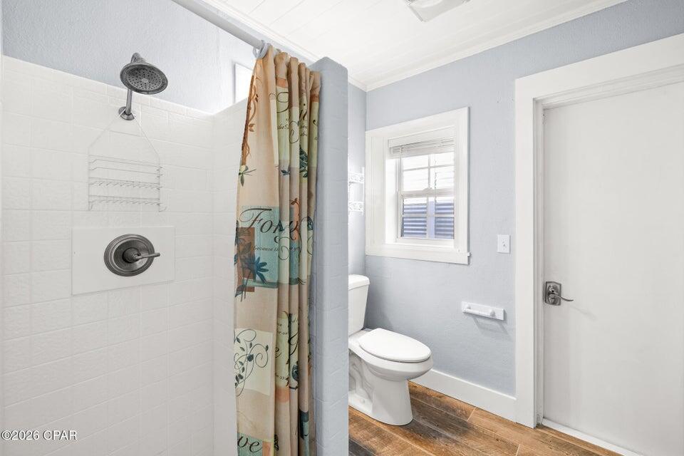 LAGUNA BEACH ESTATES 7TH ADDN - Residential