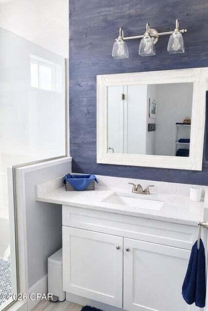 LAGUNA BEACH ESTATES 7TH ADDN - Residential