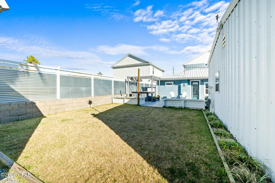 LAGUNA BEACH ESTATES 7TH ADDN - Residential