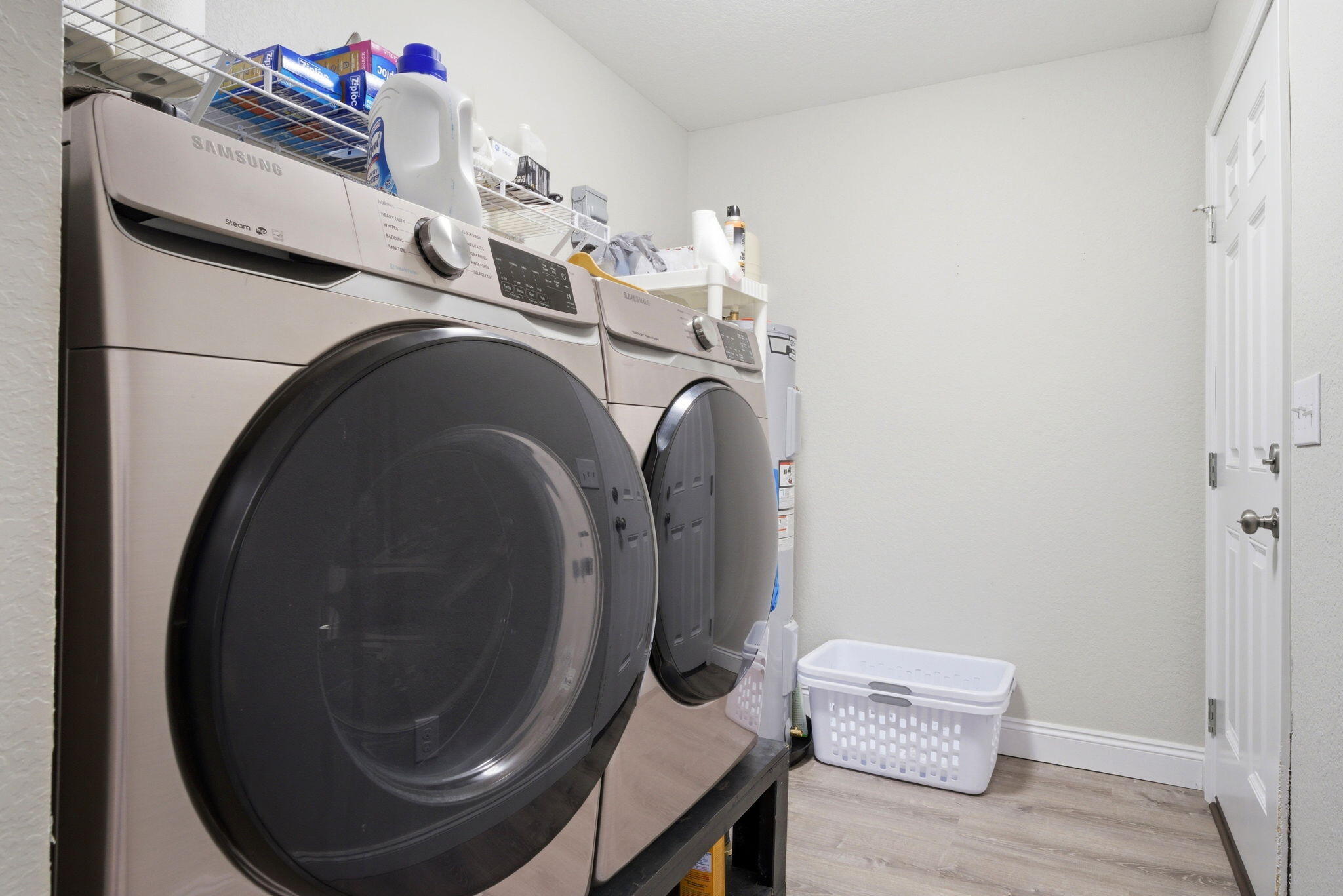 ROUNDUP VALLEY - Residential