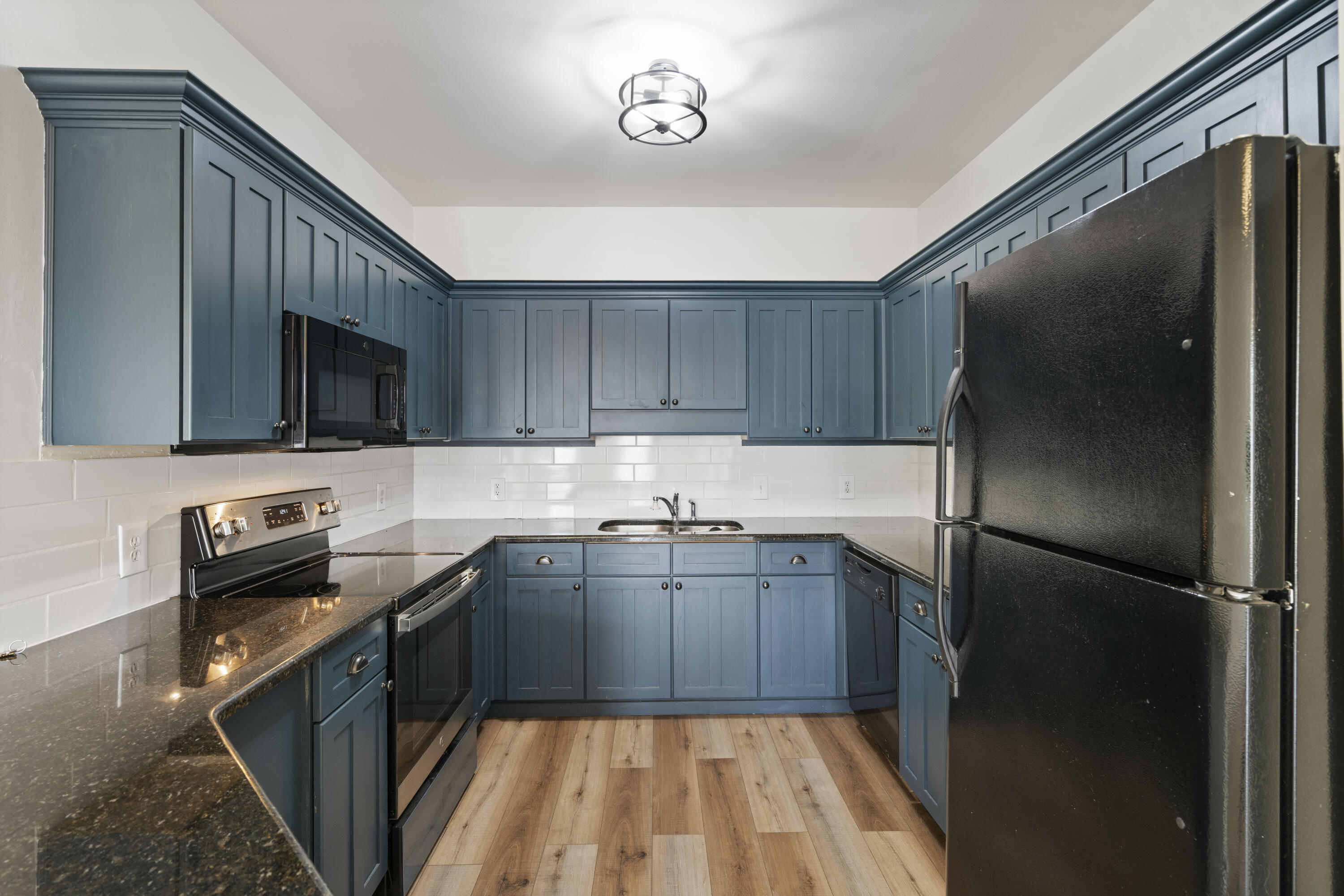 TOPSAIL VILLAGE - Residential