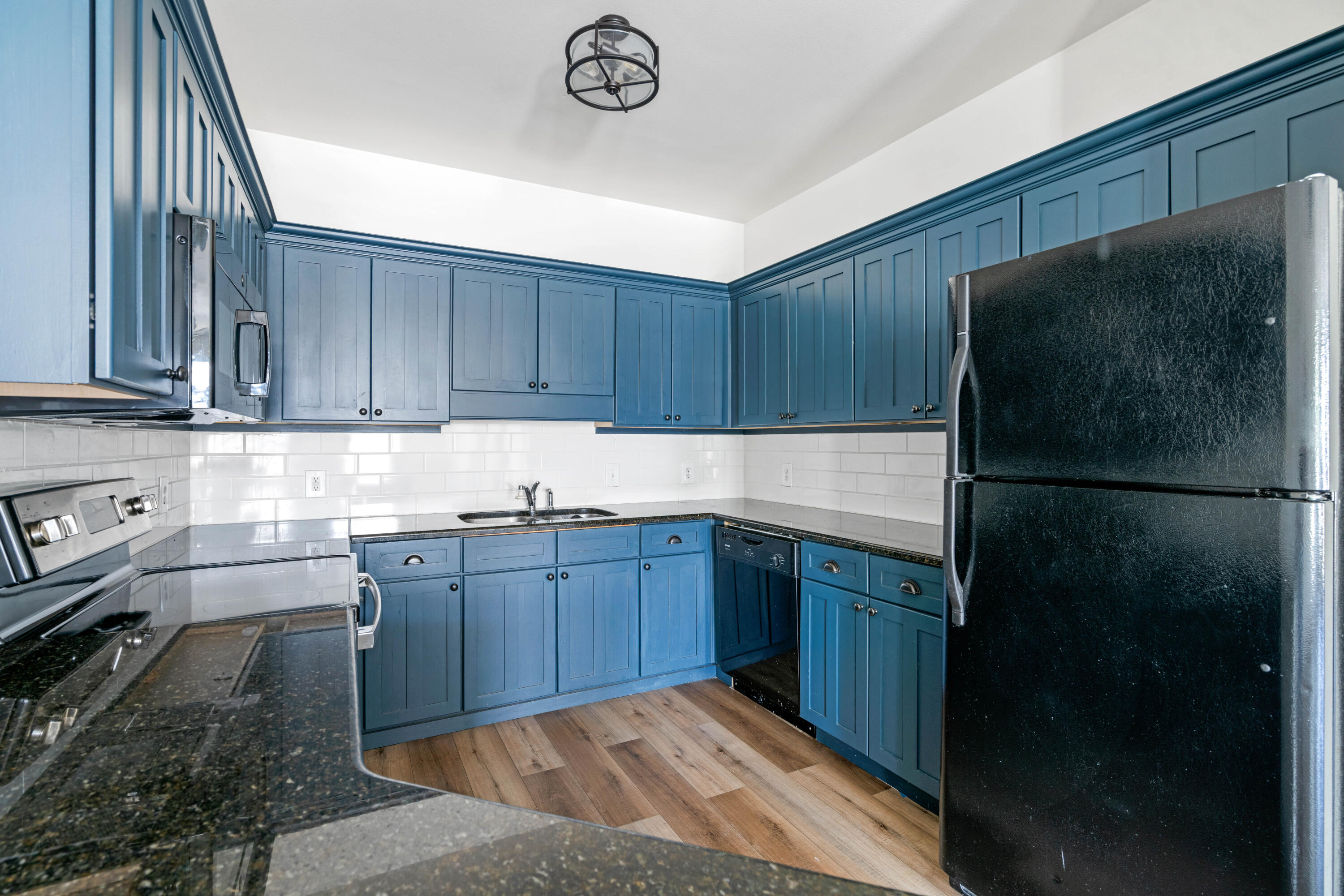 TOPSAIL VILLAGE - Residential