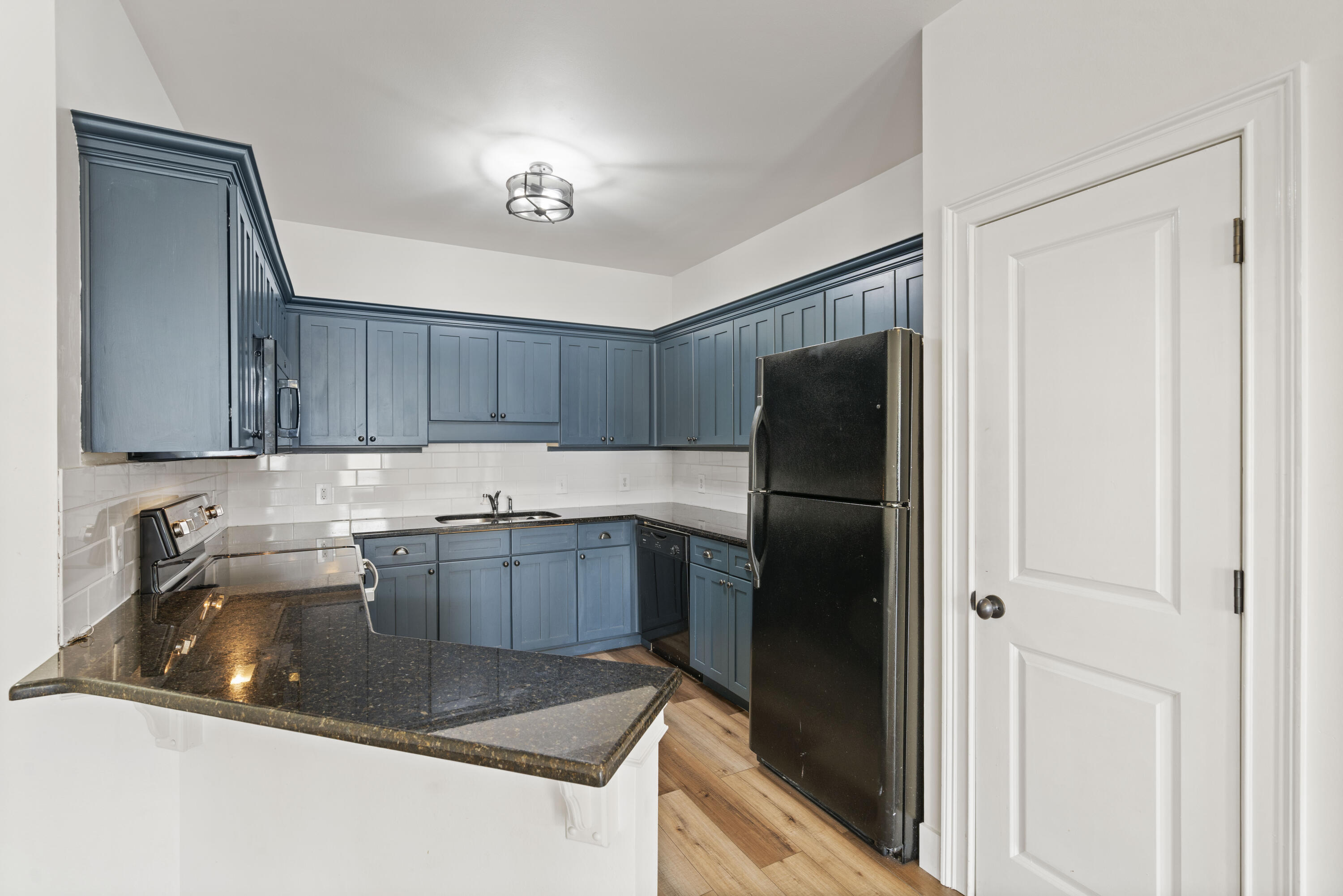 TOPSAIL VILLAGE - Residential