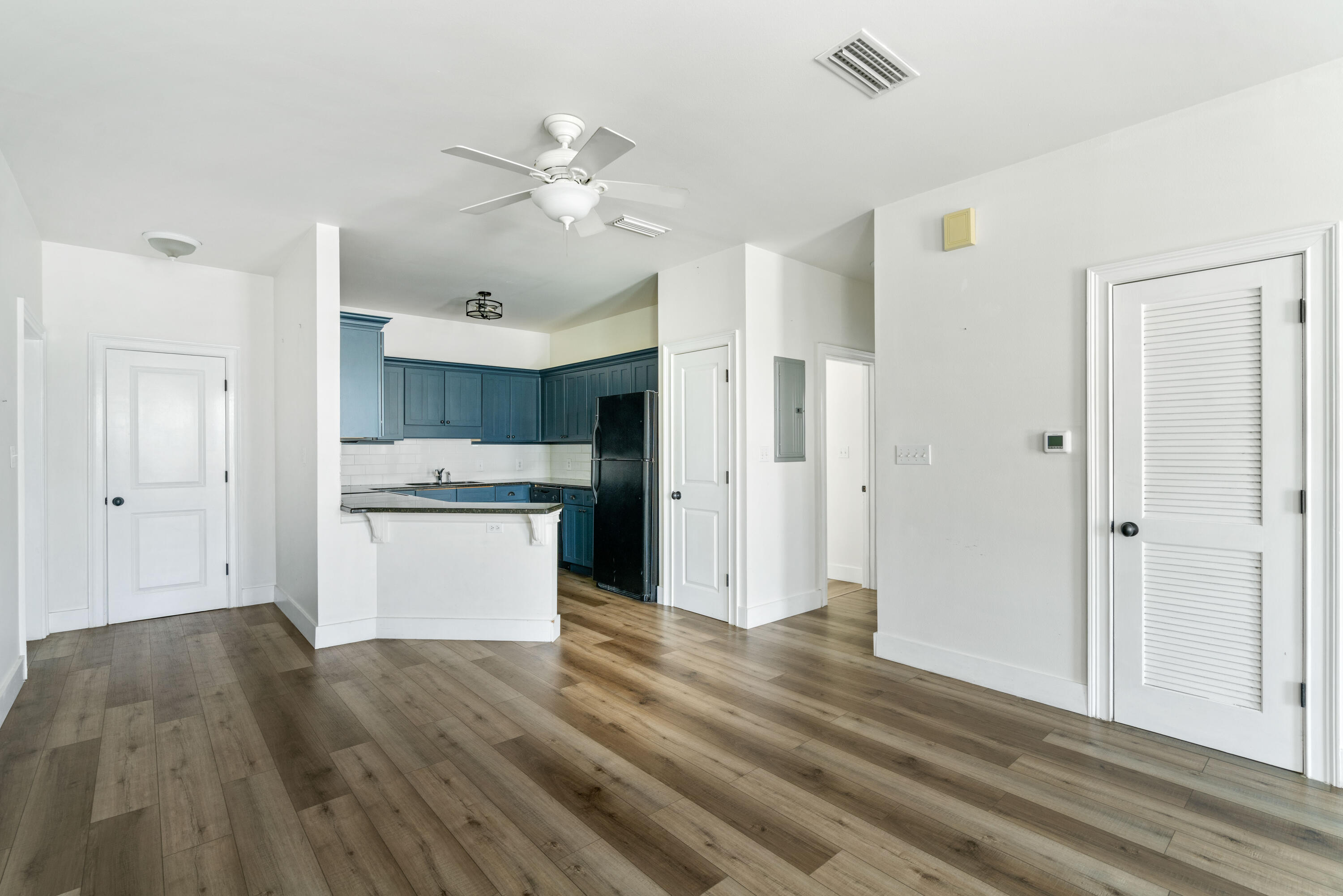 TOPSAIL VILLAGE - Residential