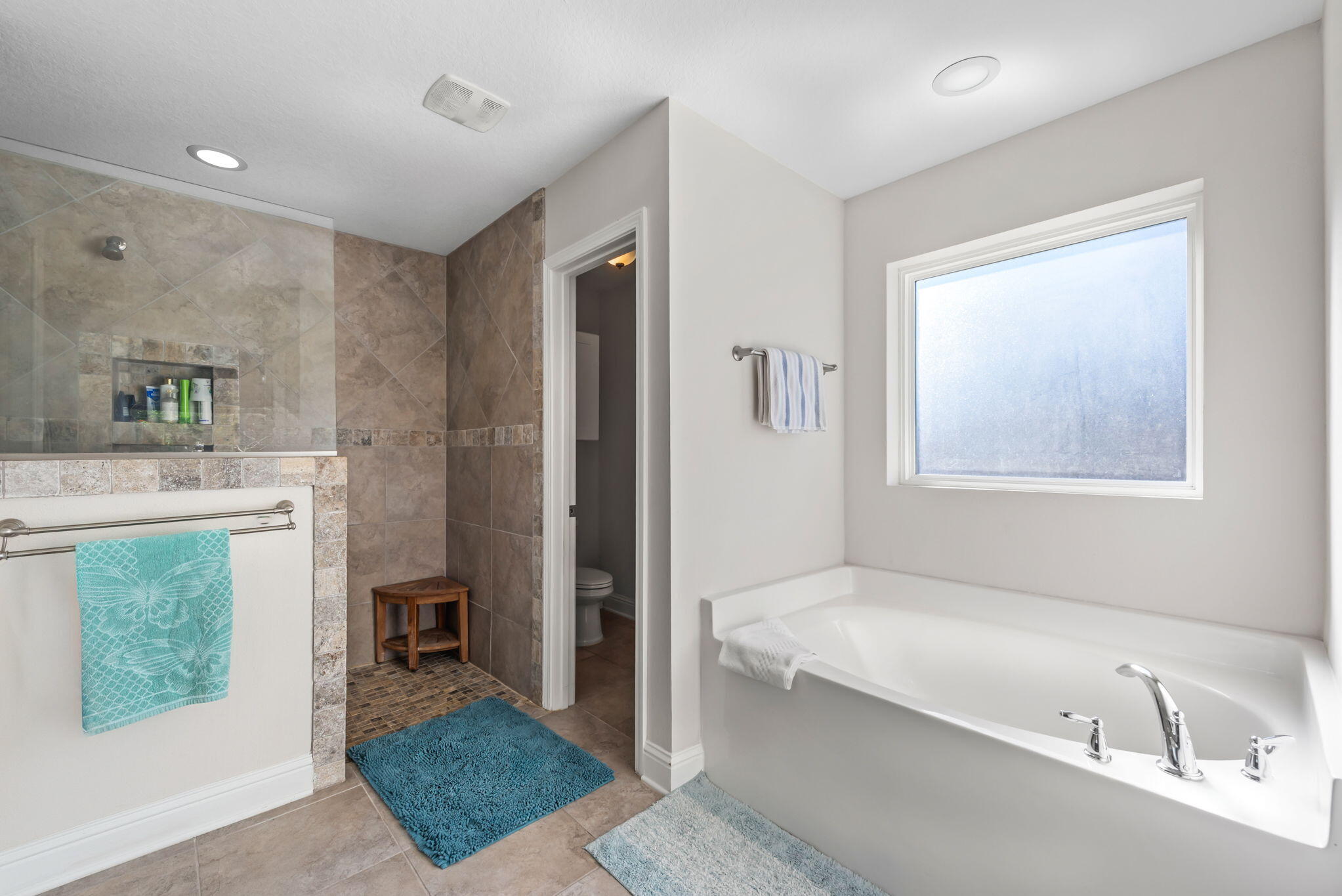 NAVARRE 2ND ADDITION - Residential