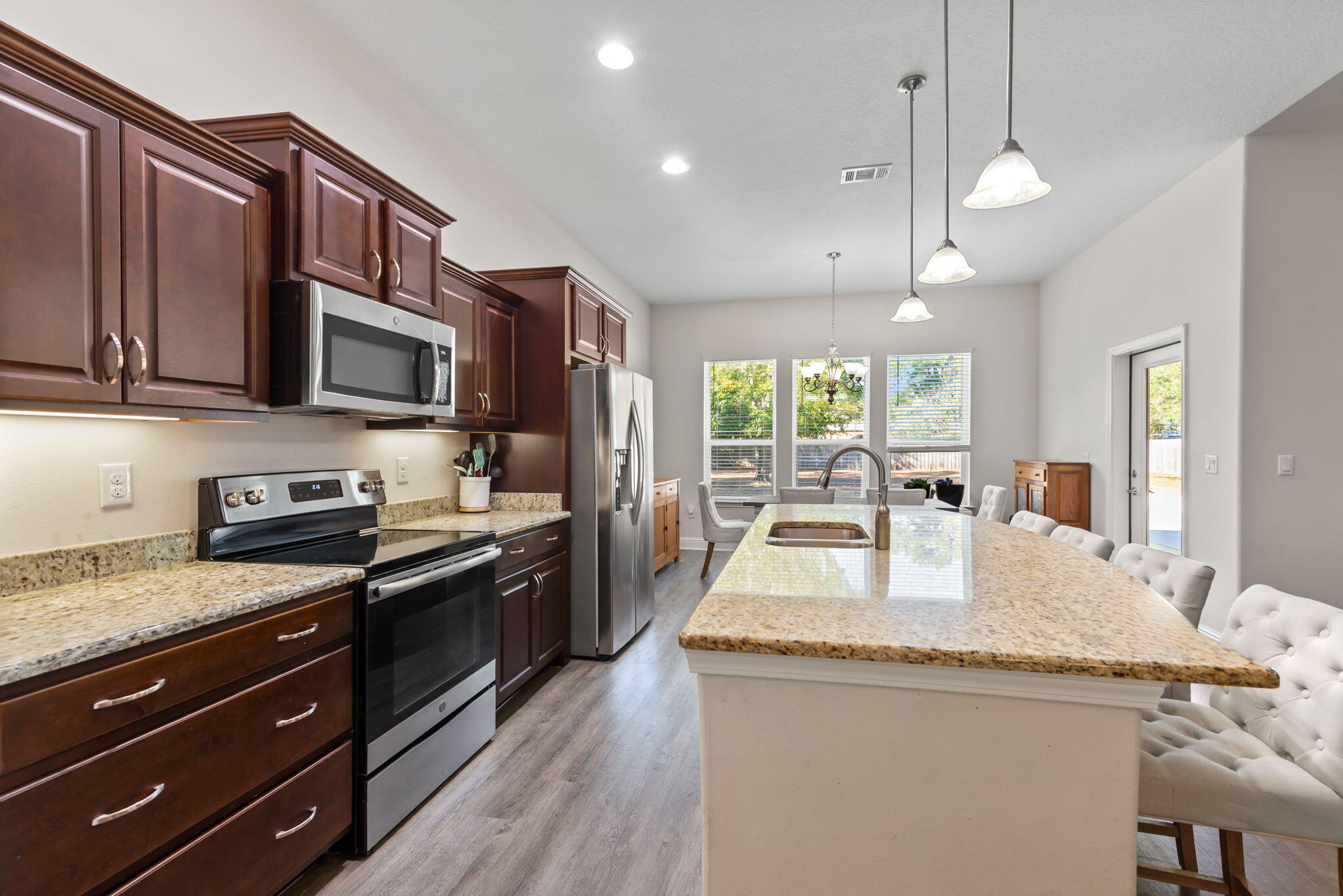 NAVARRE 2ND ADDITION - Residential