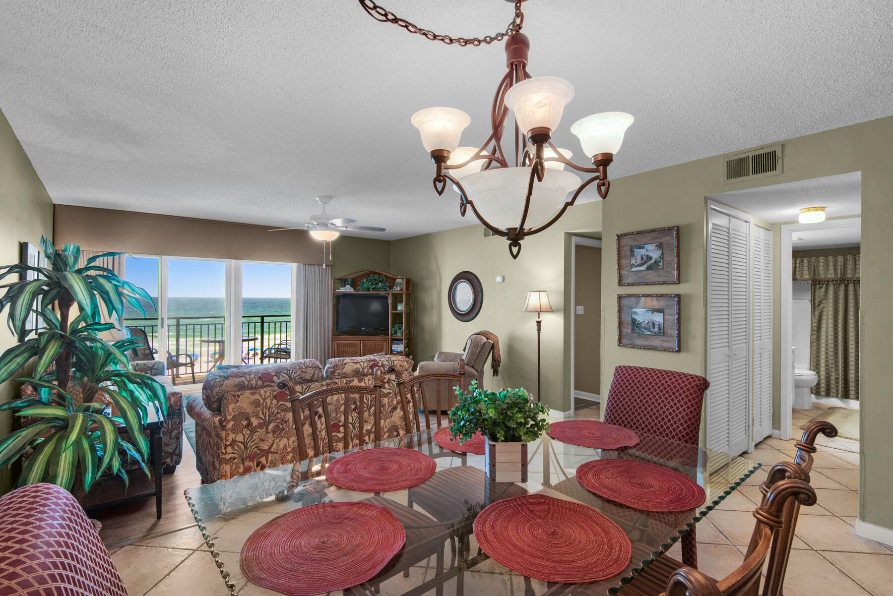 Emerald Isle - Residential