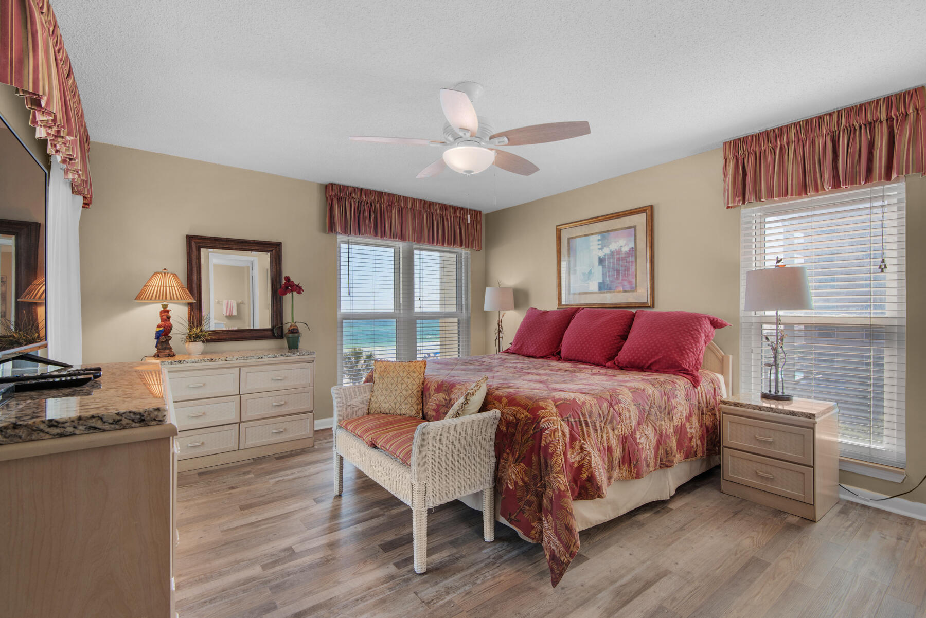 Emerald Isle - Residential