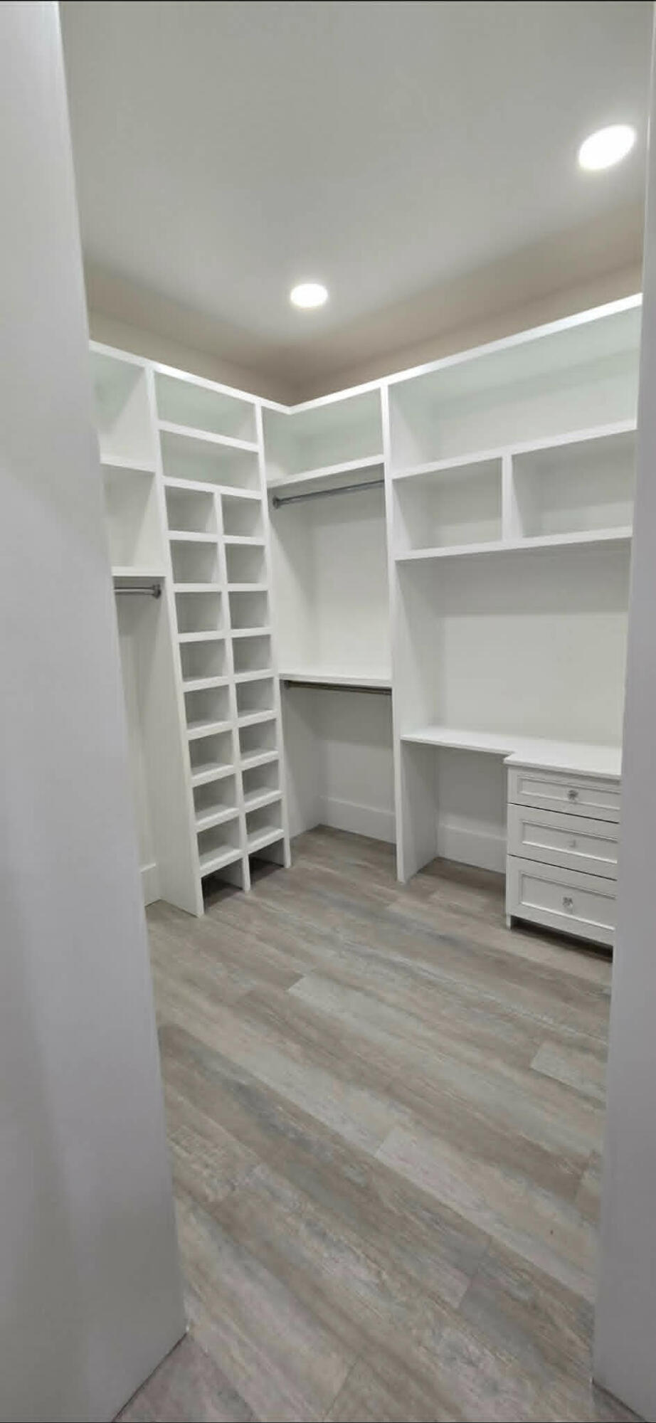 OAKWOOD HILLS - Residential