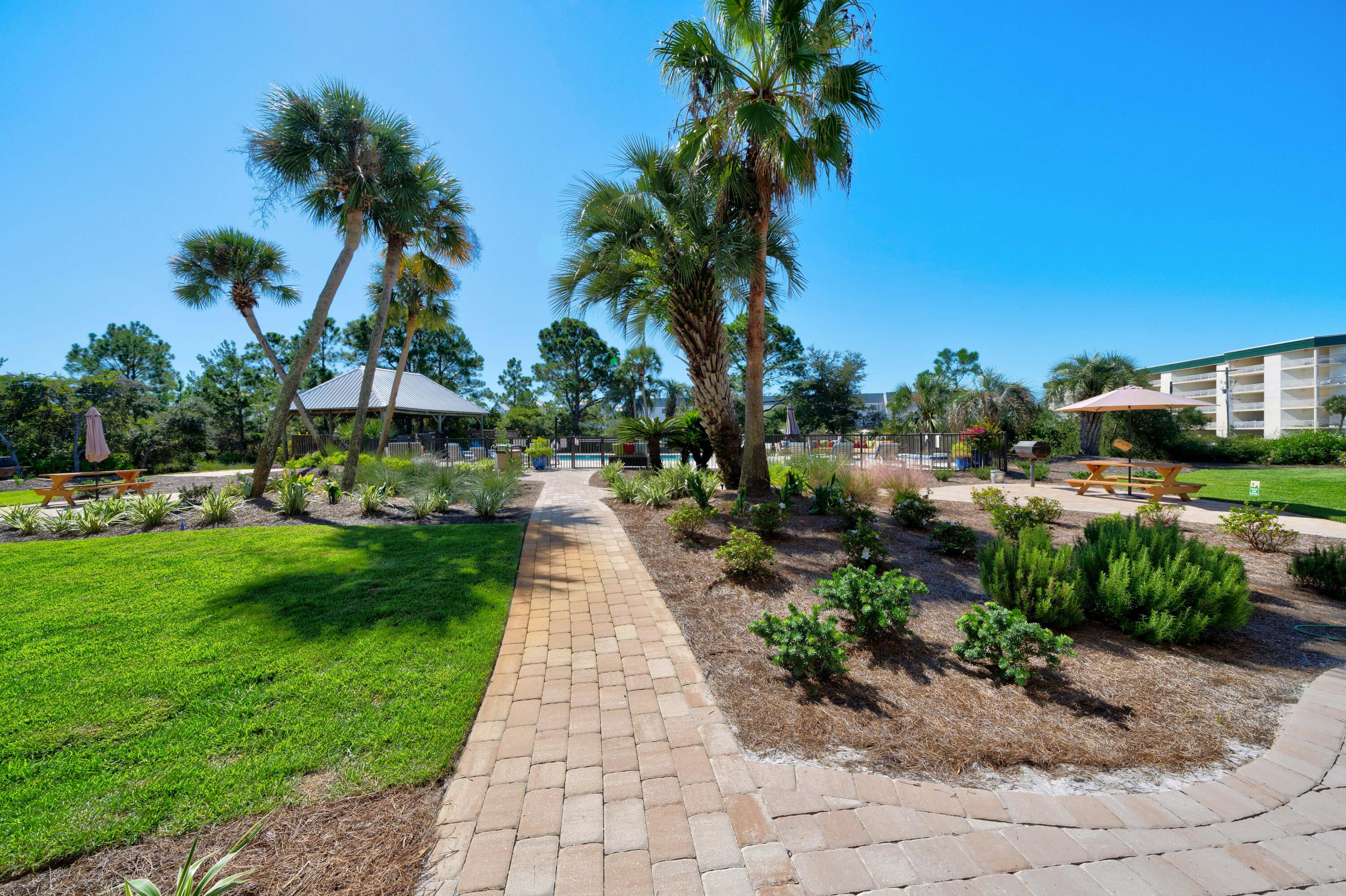 BEACHFRONT 2 PH 1 - Residential