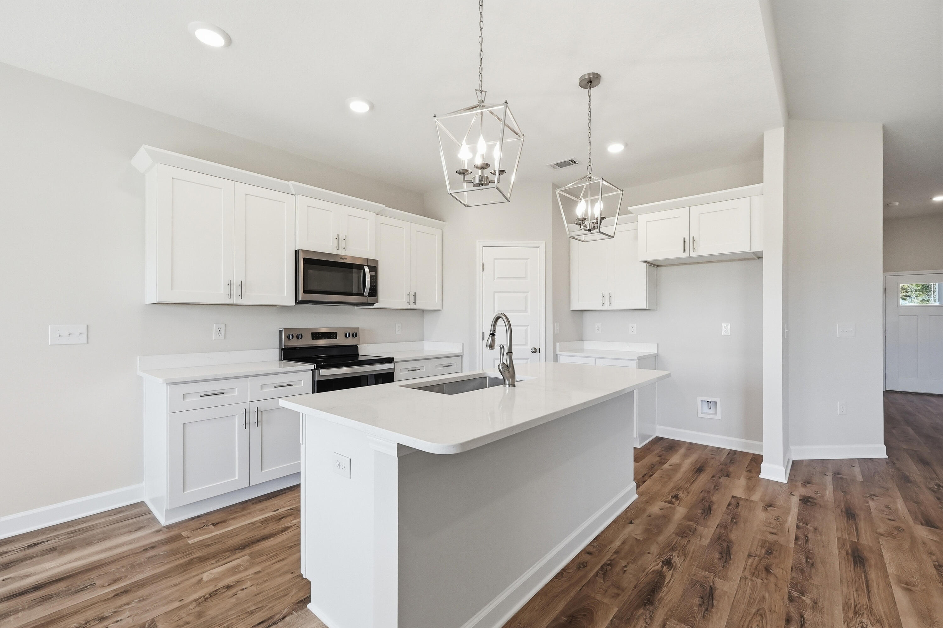 SOUTHERN CHARM - Residential